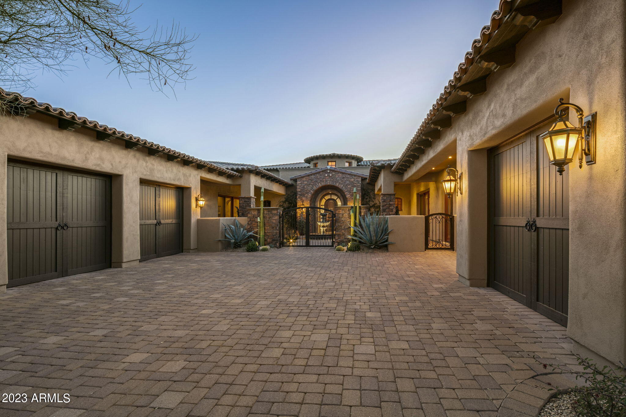 Mirabel Club - Residential
