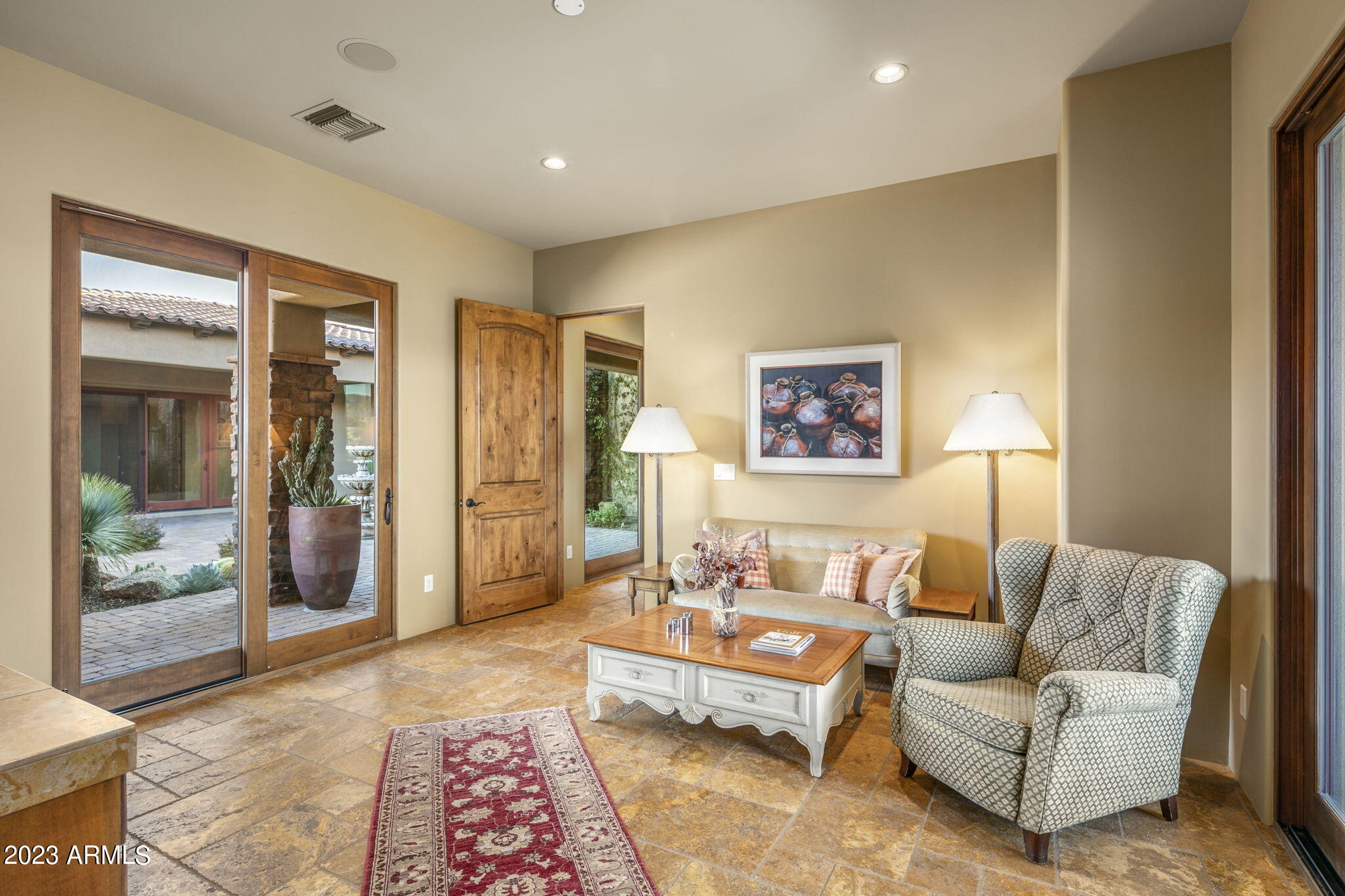 Mirabel Club - Residential