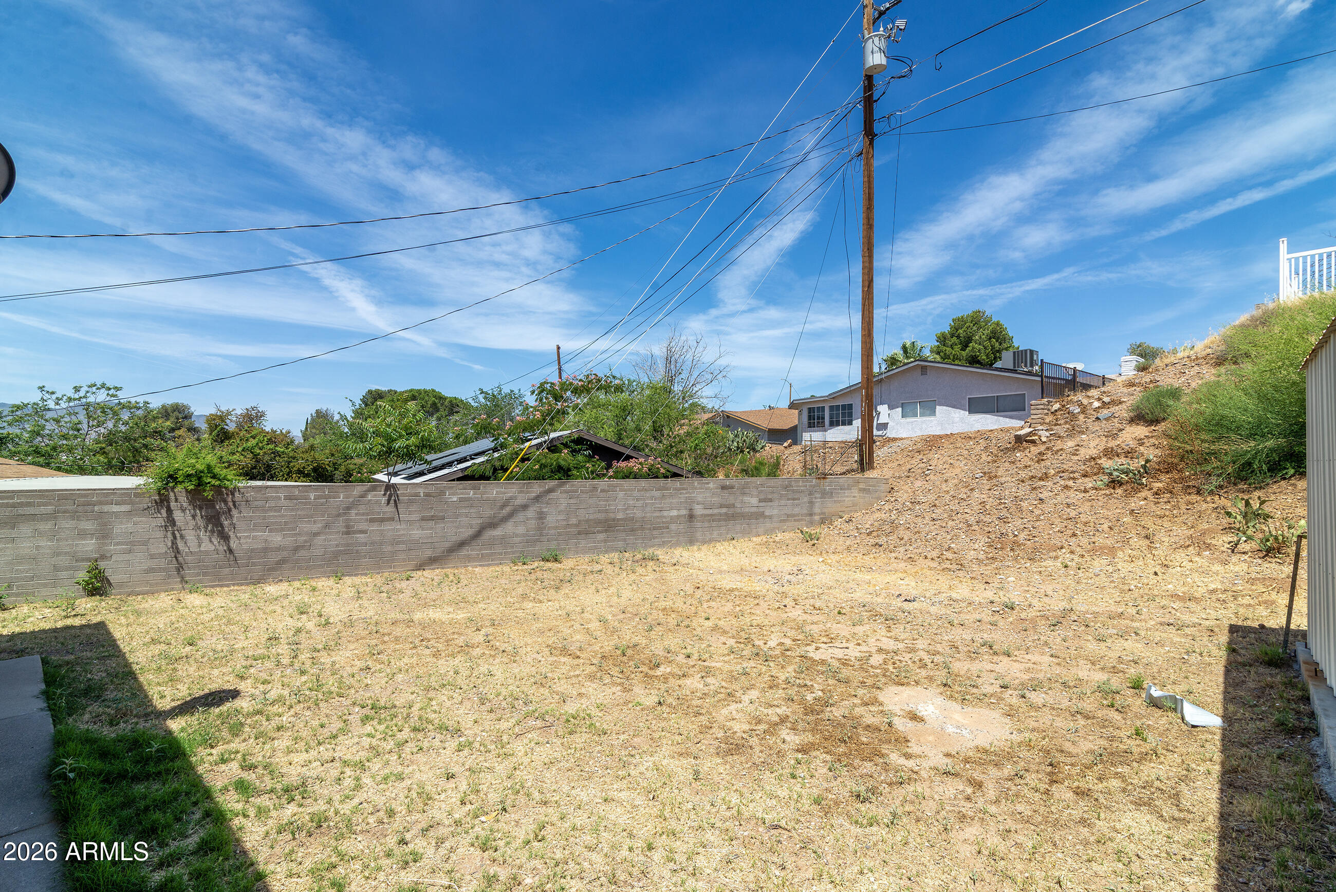 CRESTLINE TERRACE 3 - Residential
