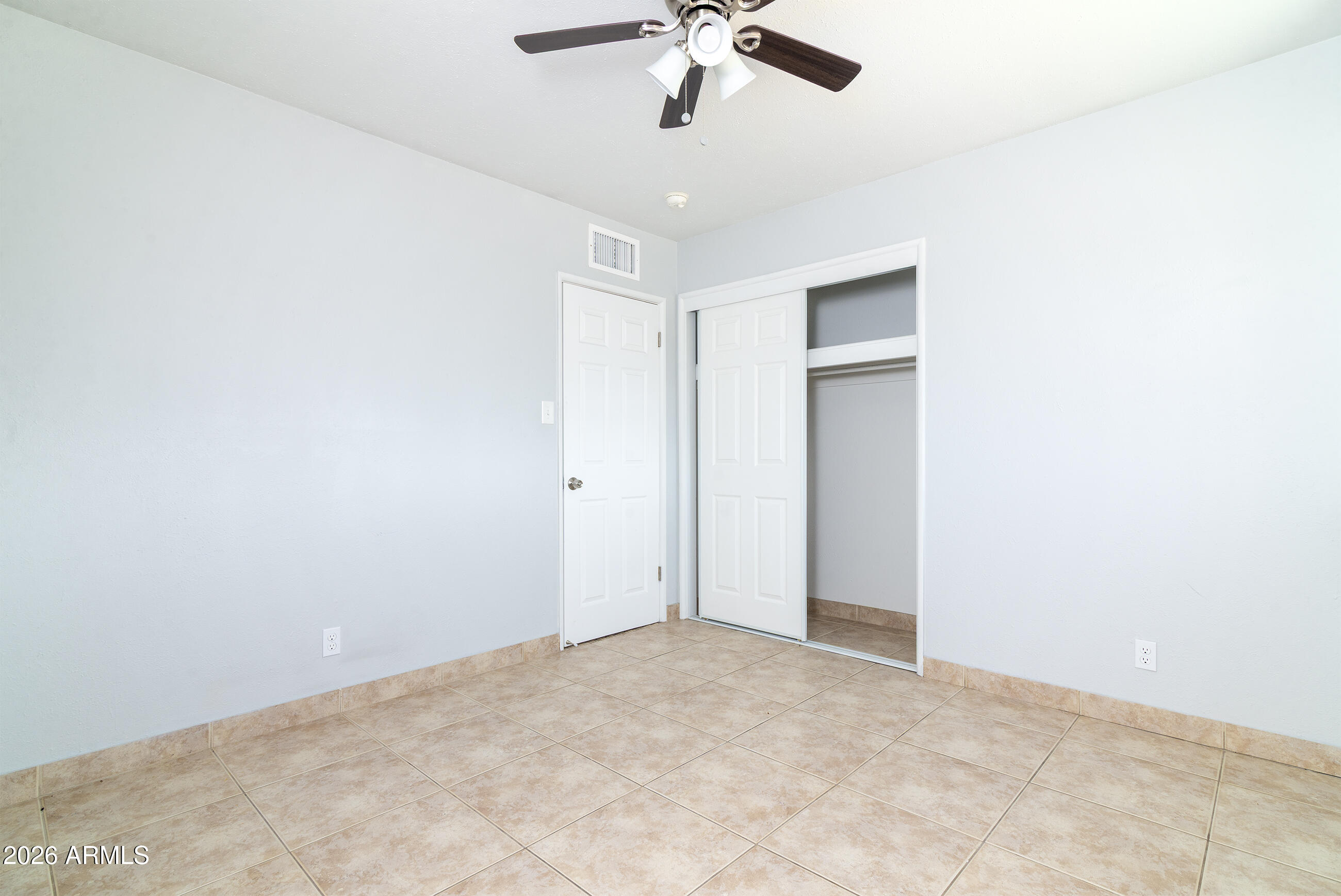 CRESTLINE TERRACE 3 - Residential