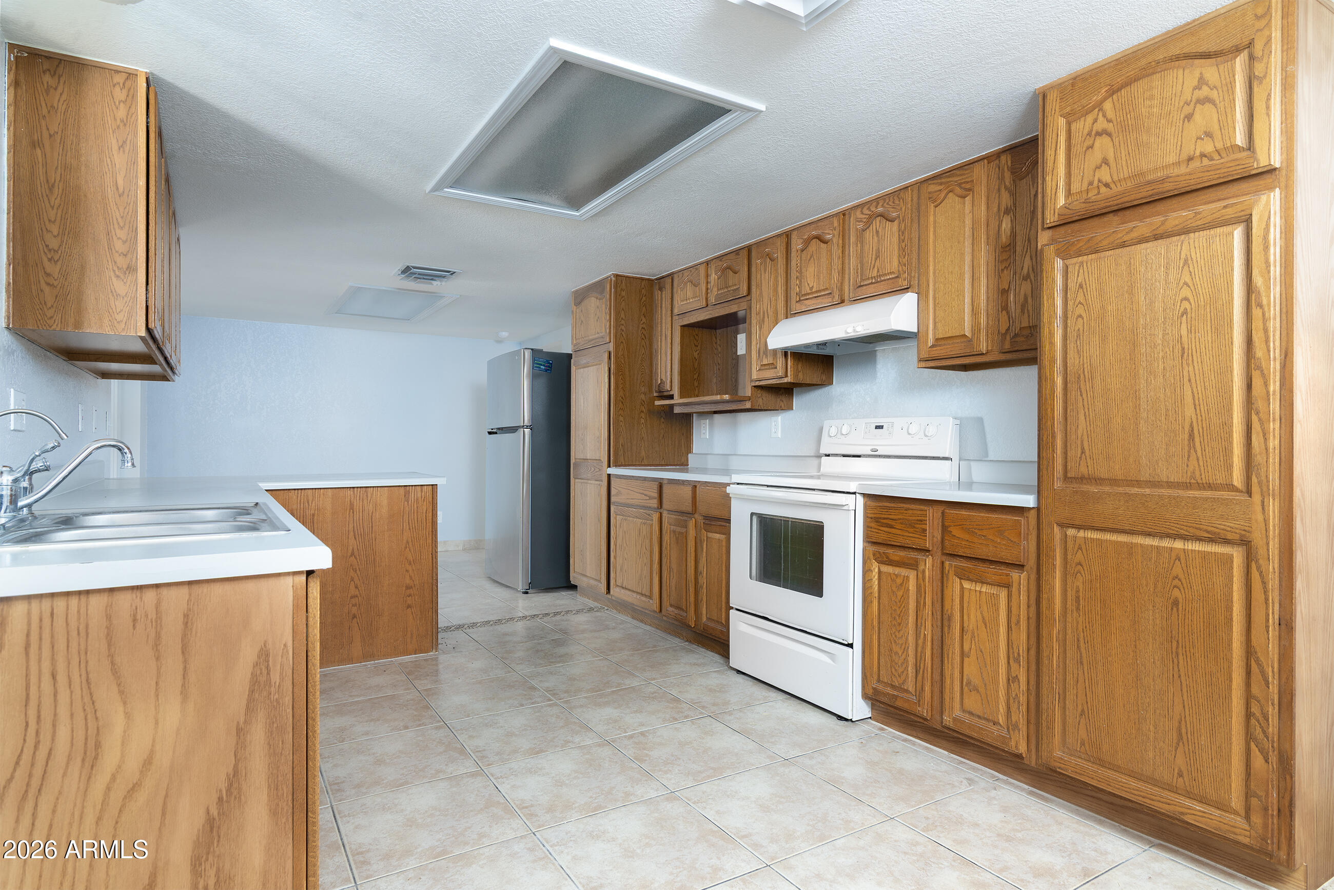 CRESTLINE TERRACE 3 - Residential