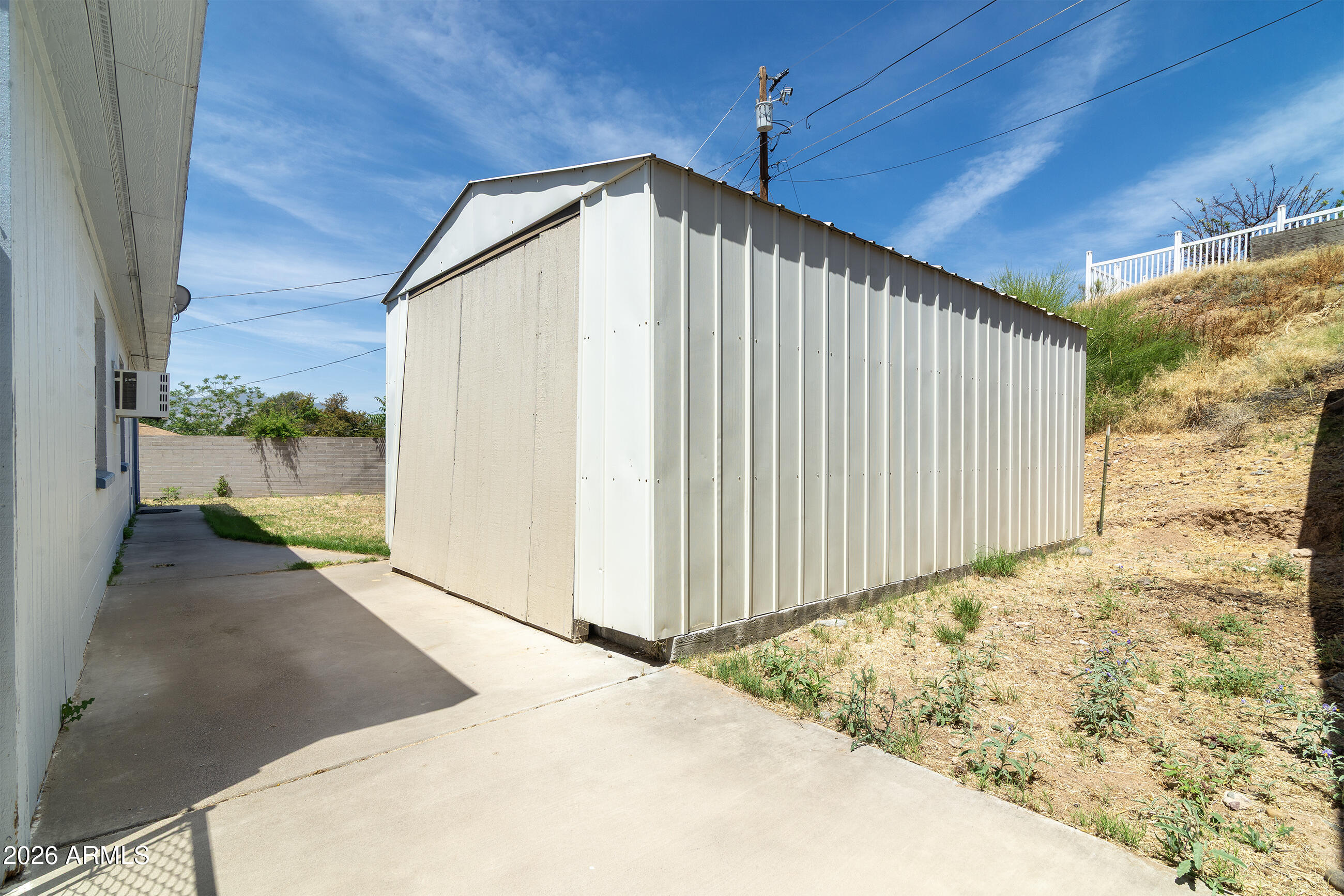 CRESTLINE TERRACE 3 - Residential