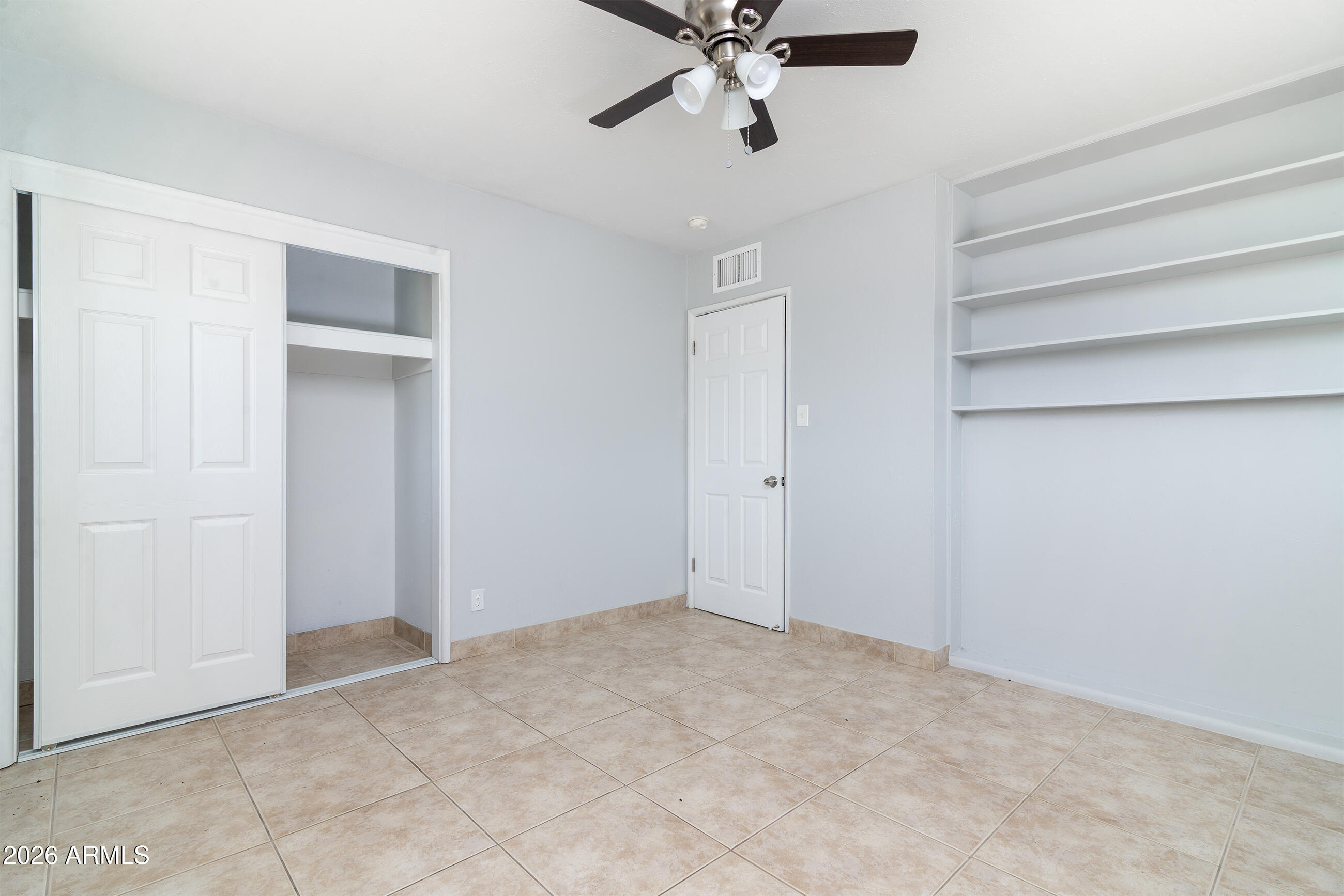 CRESTLINE TERRACE 3 - Residential