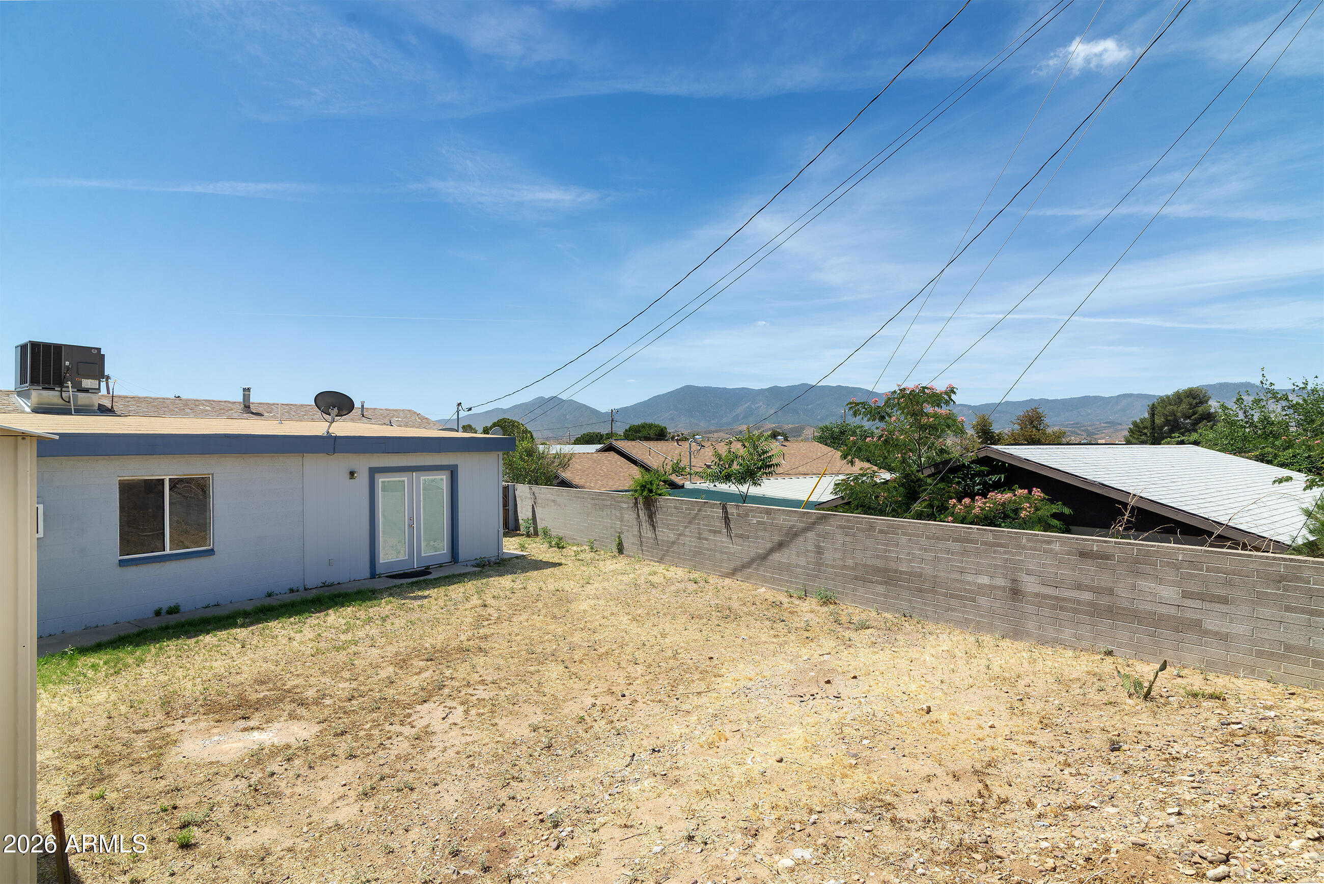CRESTLINE TERRACE 3 - Residential