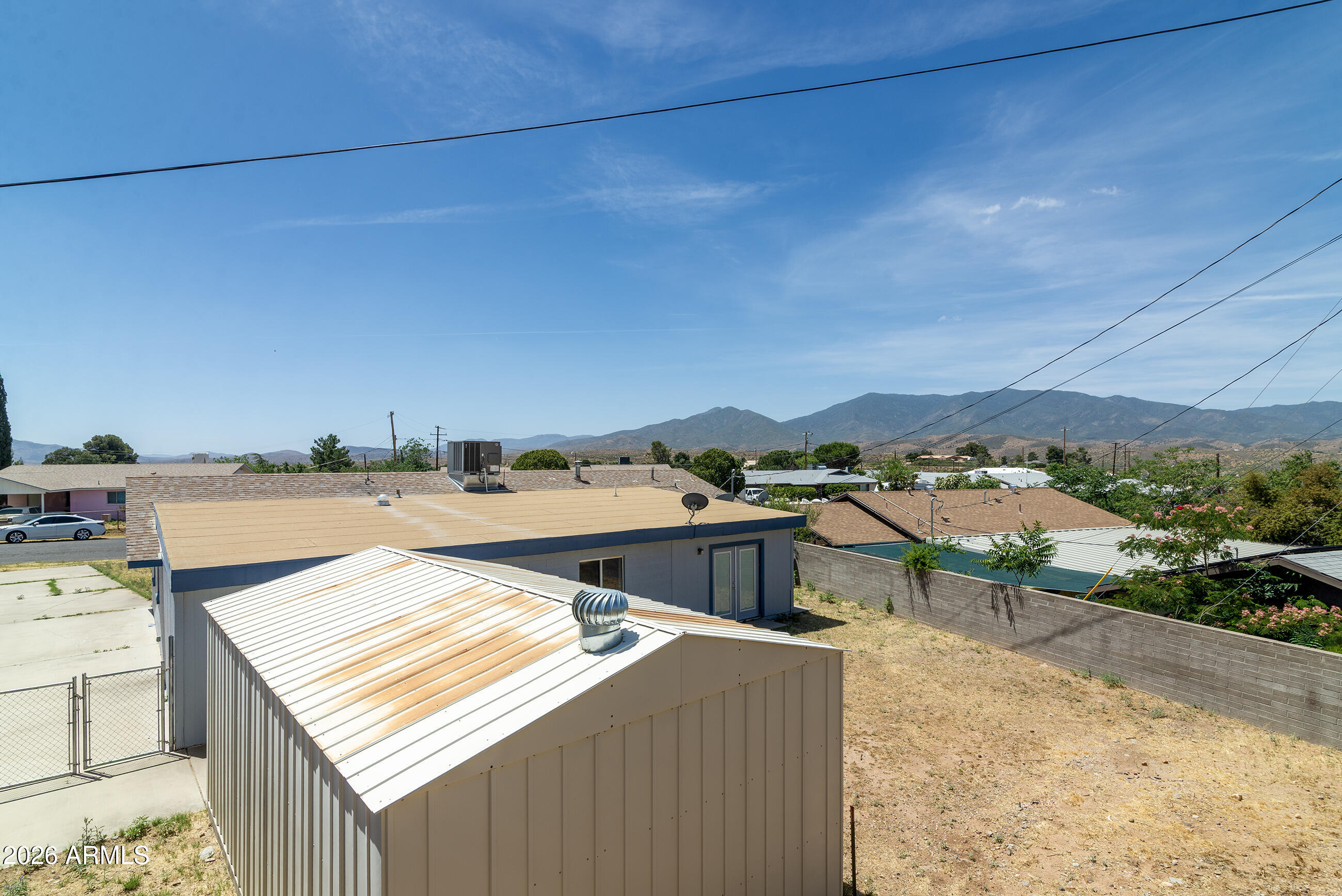 CRESTLINE TERRACE 3 - Residential