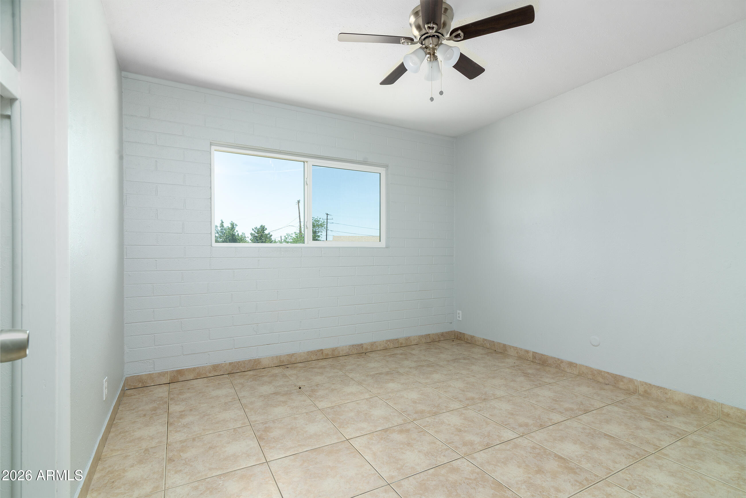 CRESTLINE TERRACE 3 - Residential