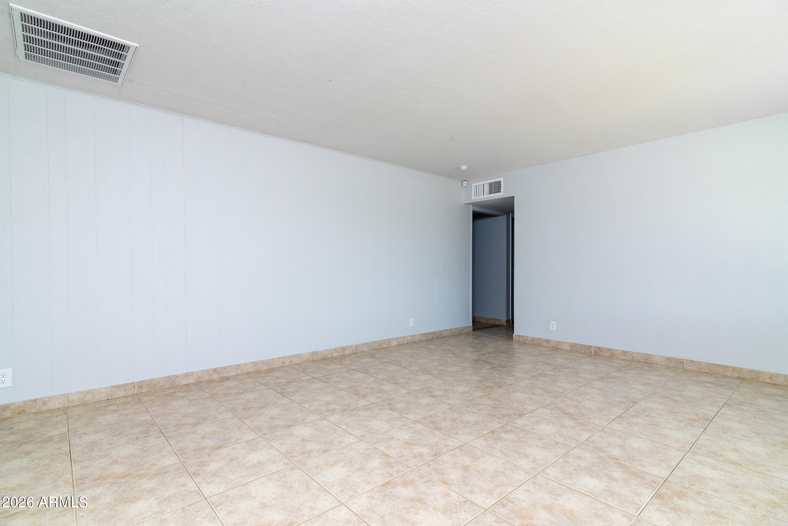 CRESTLINE TERRACE 3 - Residential