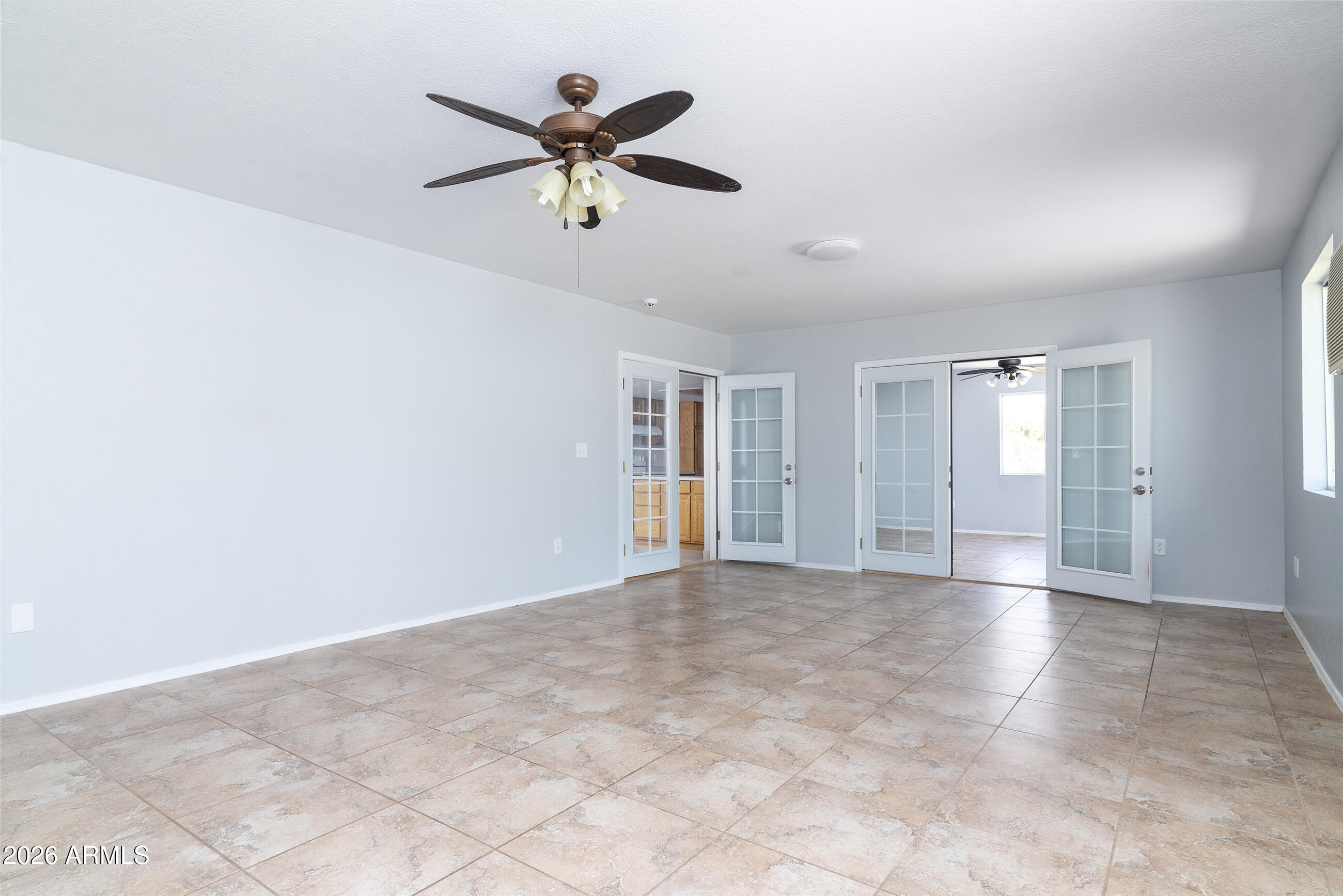 CRESTLINE TERRACE 3 - Residential
