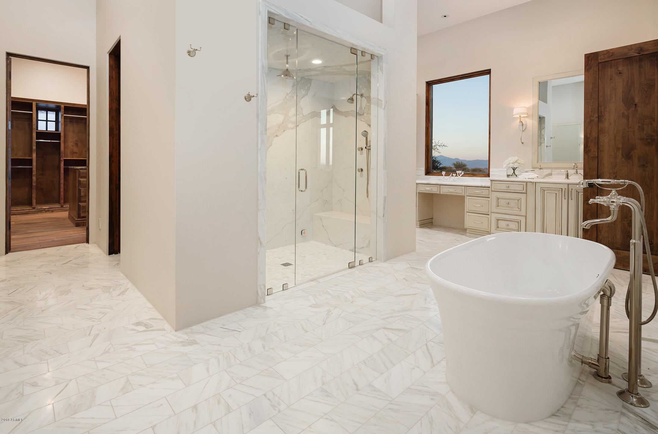 Cantabrica Estates - Residential