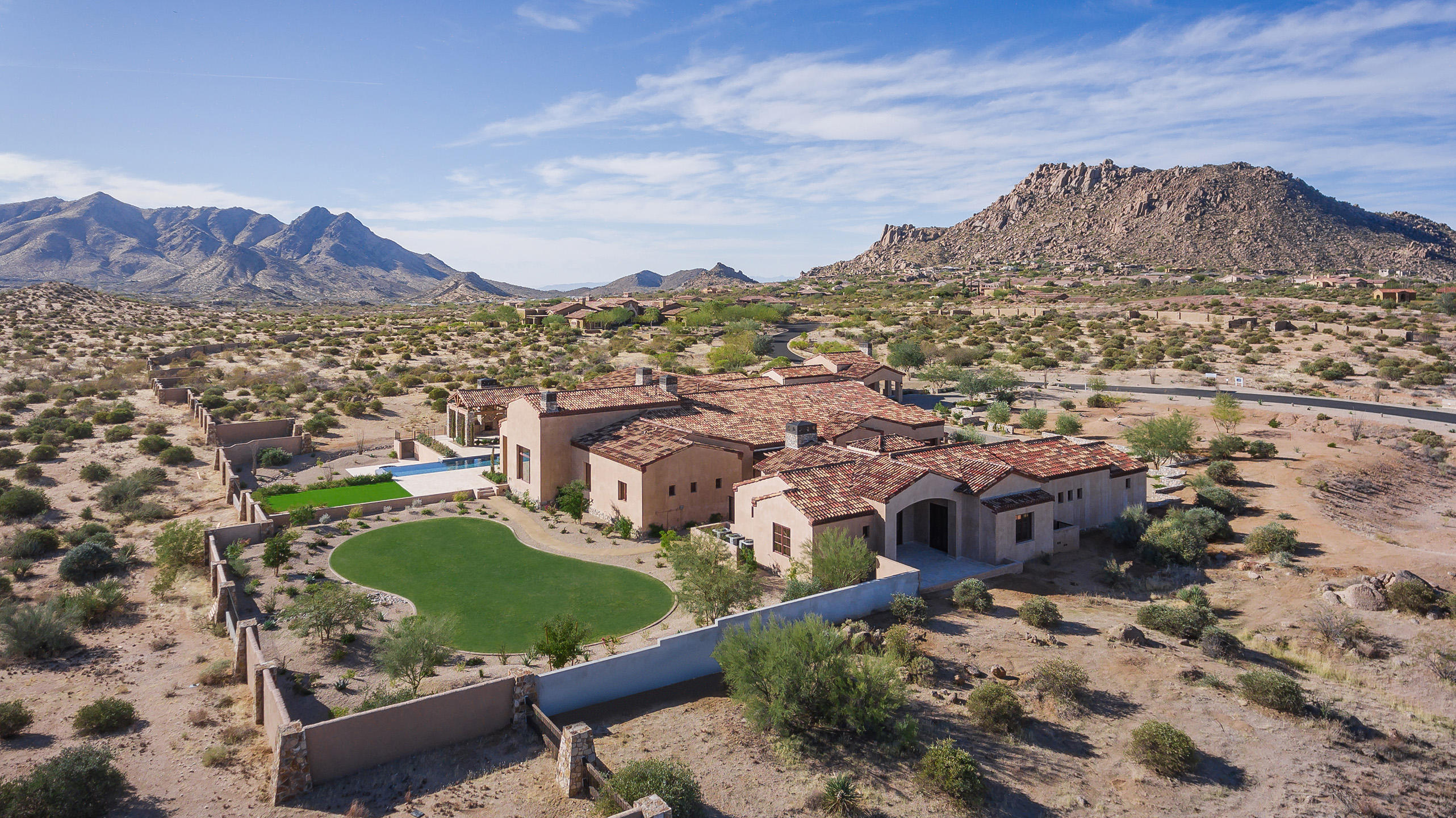 Cantabrica Estates - Residential