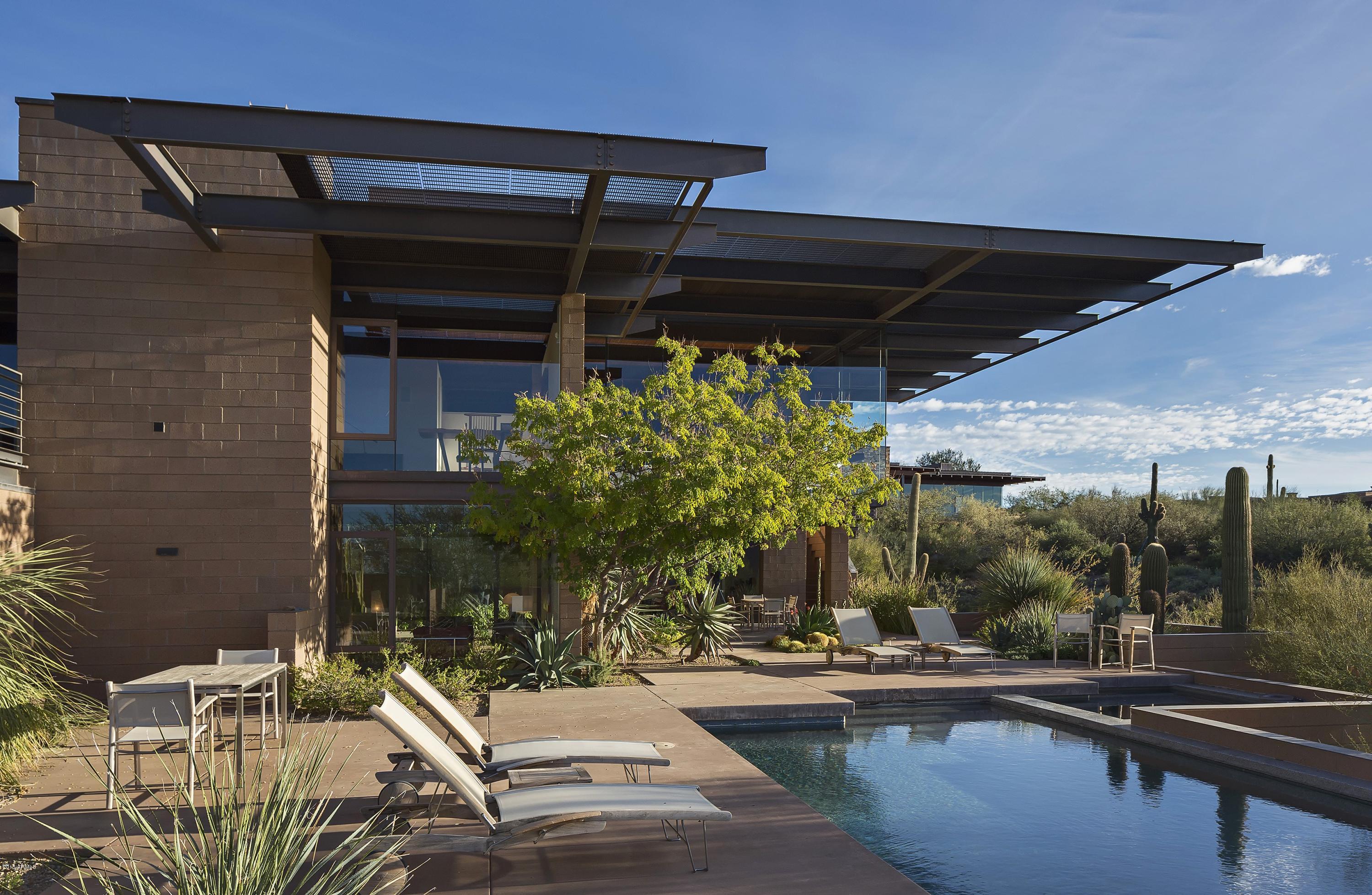 DESERT MOUNTAIN - Residential