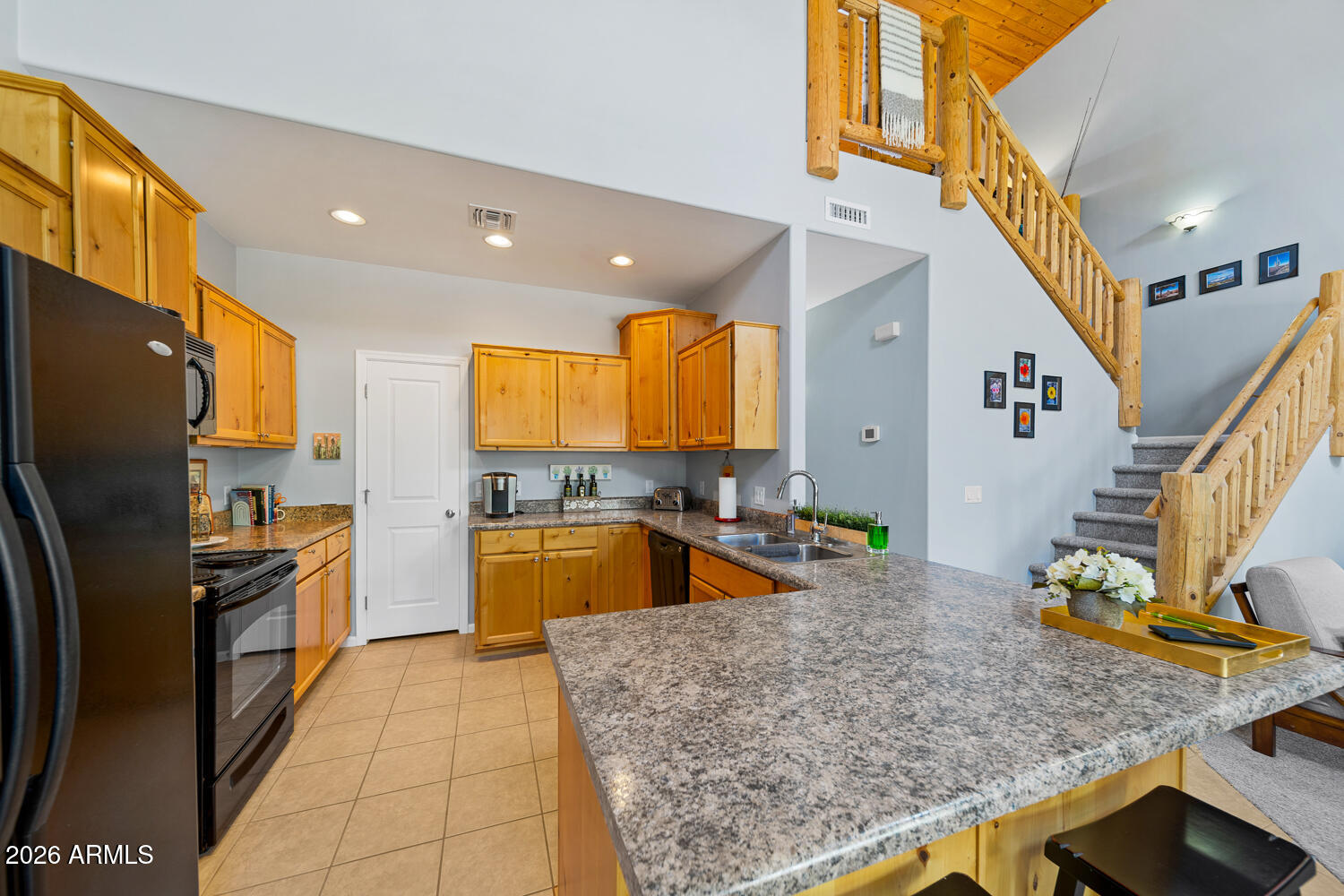 STARLIGHT RIDGE ESTATES TOWNHOUSES - Residential