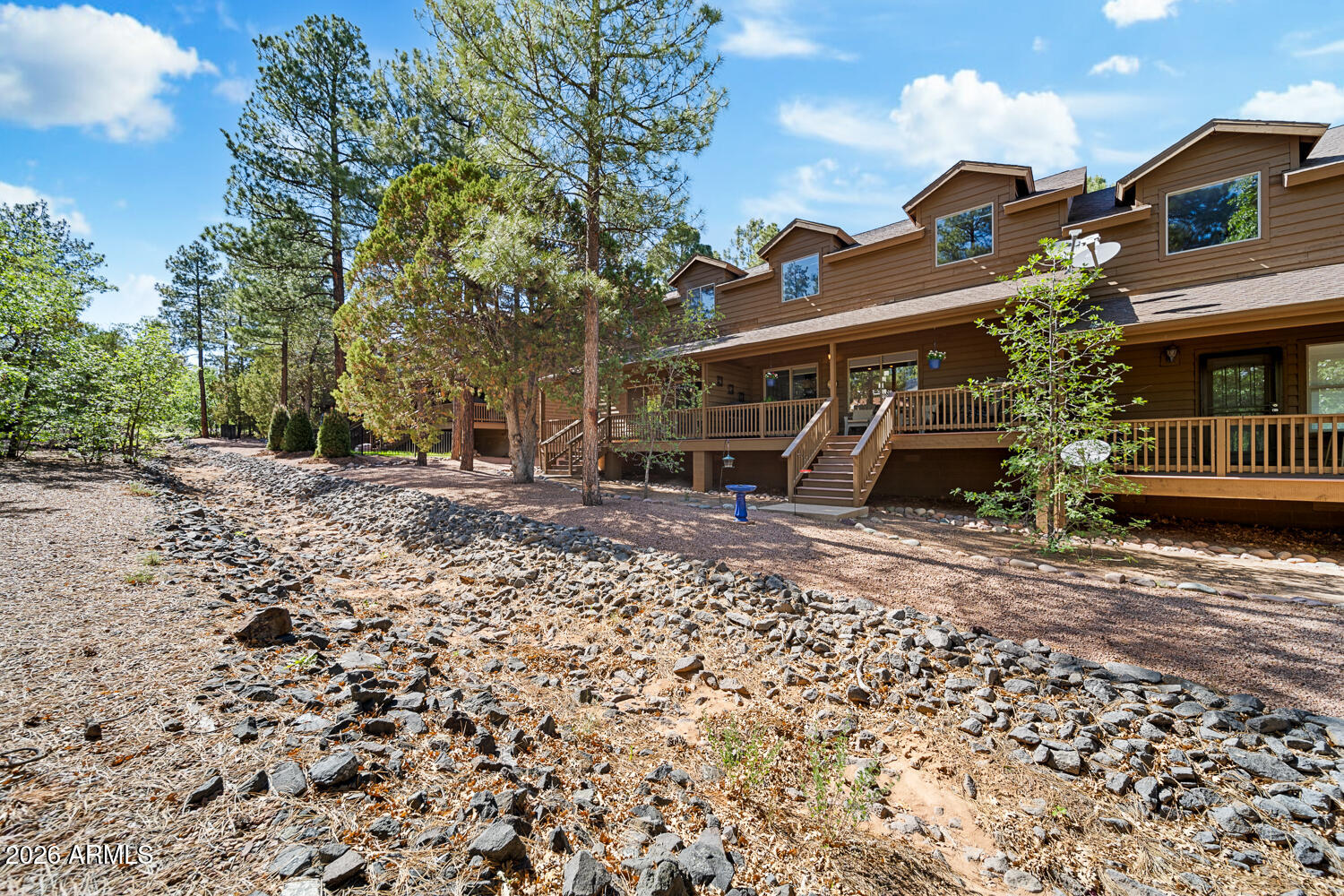 STARLIGHT RIDGE ESTATES TOWNHOUSES - Residential