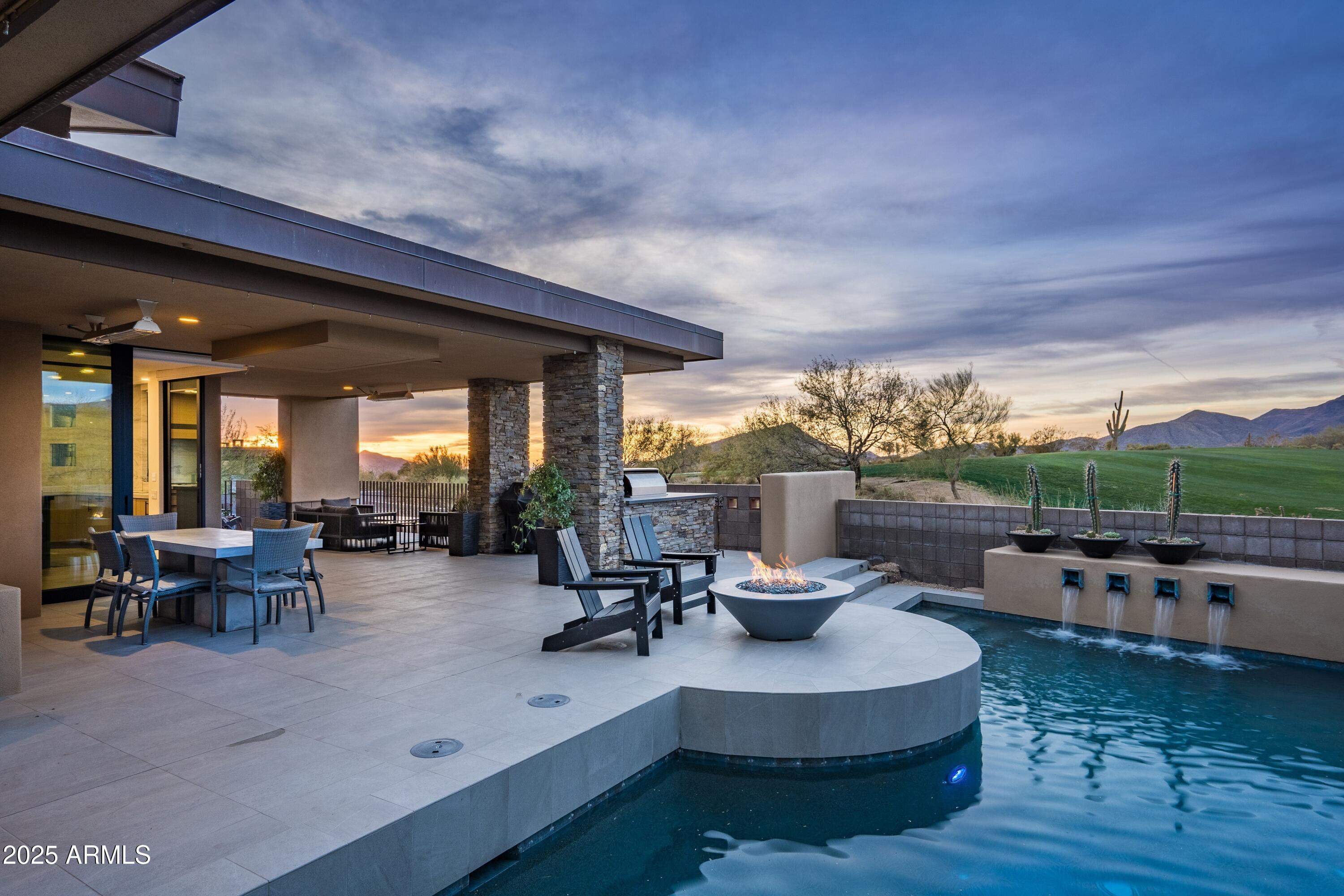 DESERT MOUNTAIN - Residential