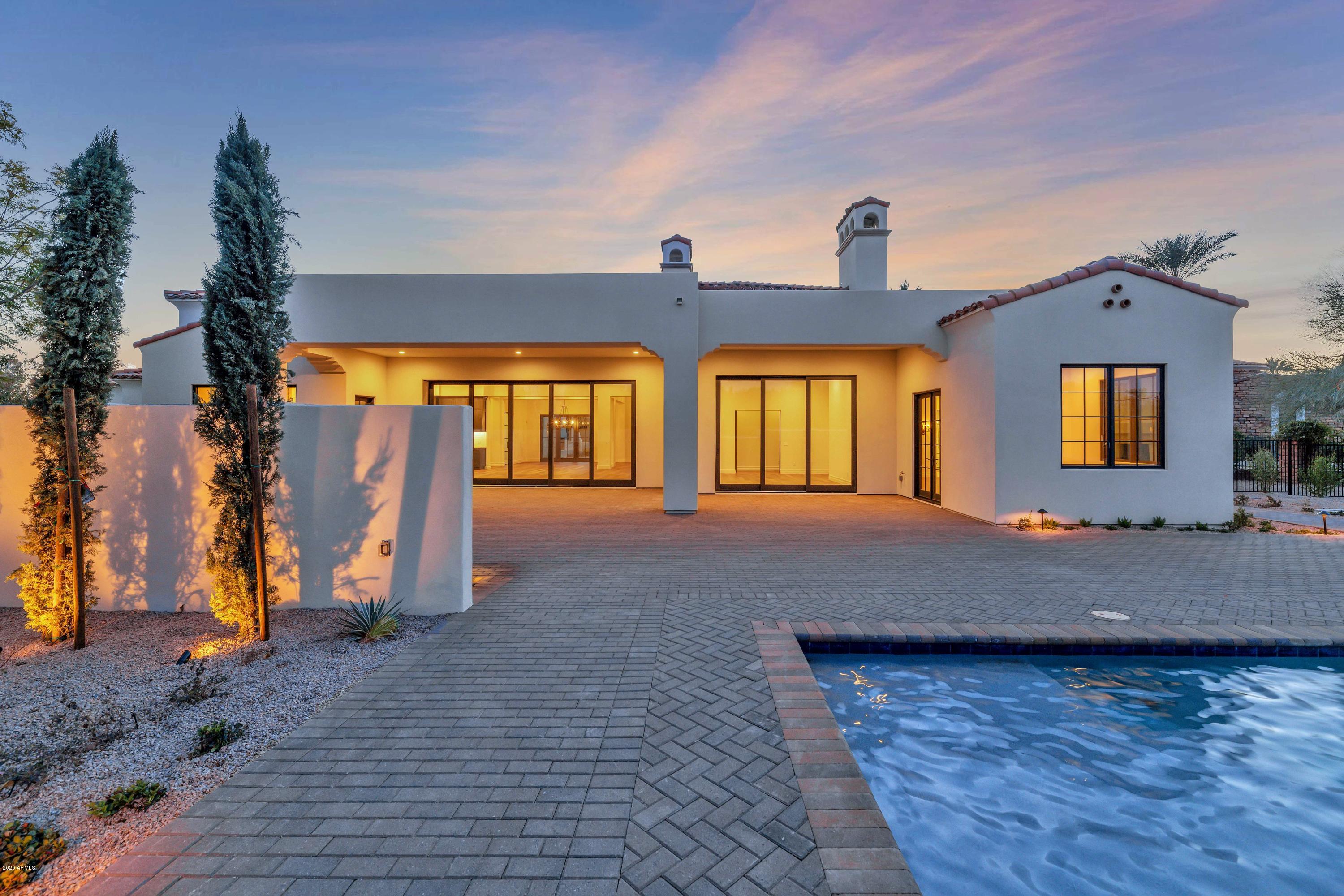 CASA BLANCA ESTATES LOT 20-37 & TR A - Residential