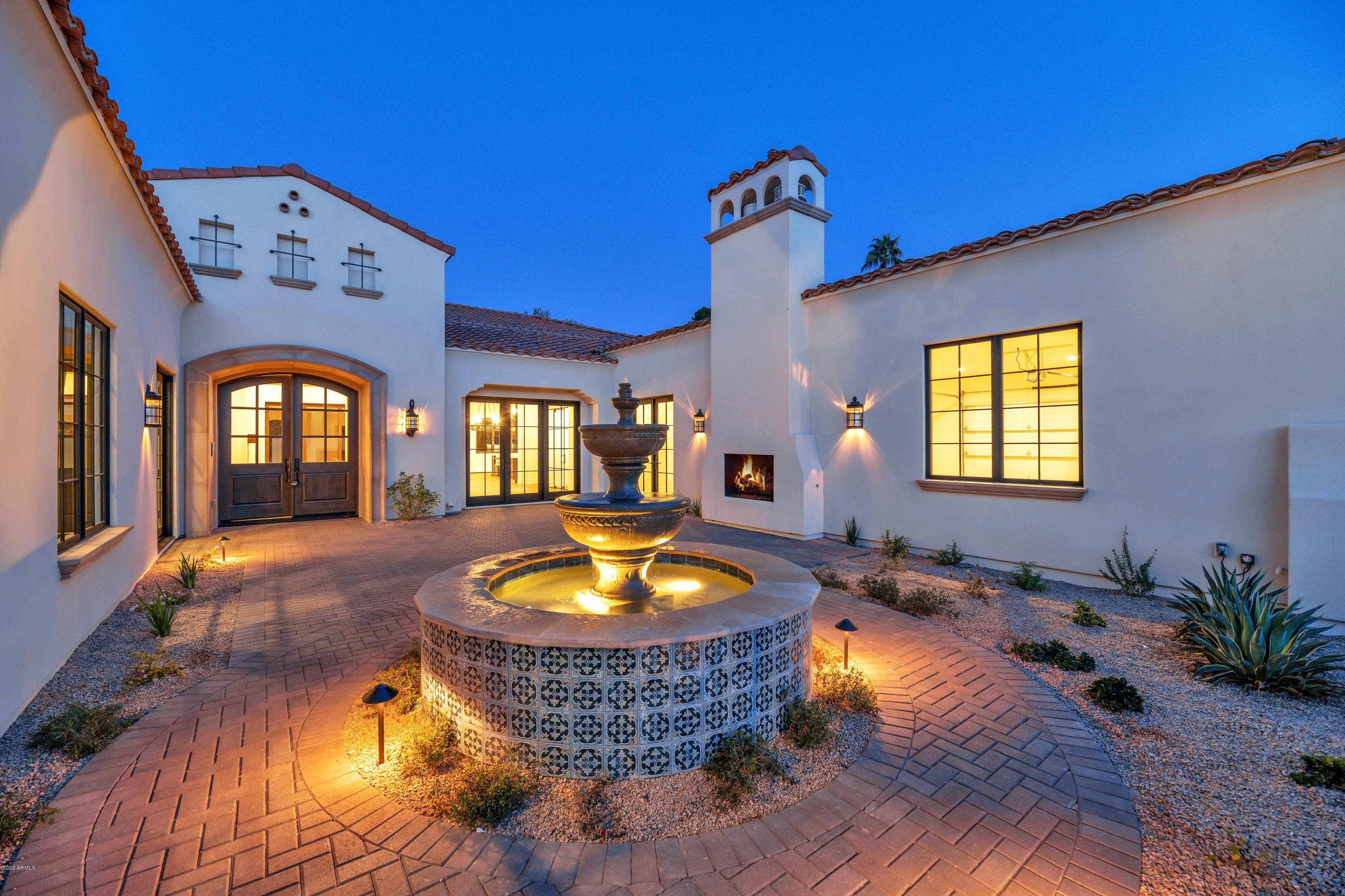 CASA BLANCA ESTATES LOT 20-37 & TR A - Residential