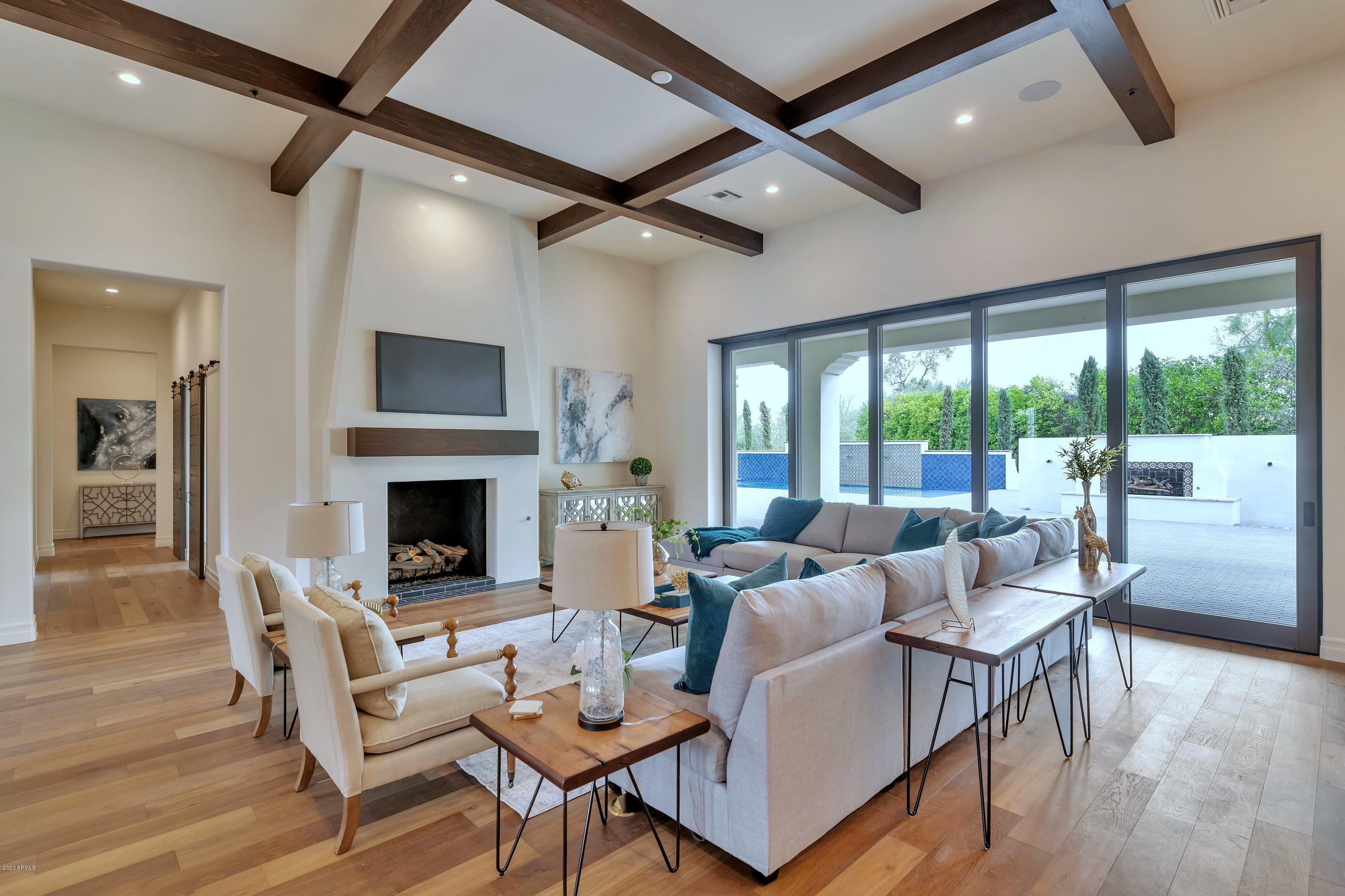 CASA BLANCA ESTATES LOT 20-37 & TR A - Residential