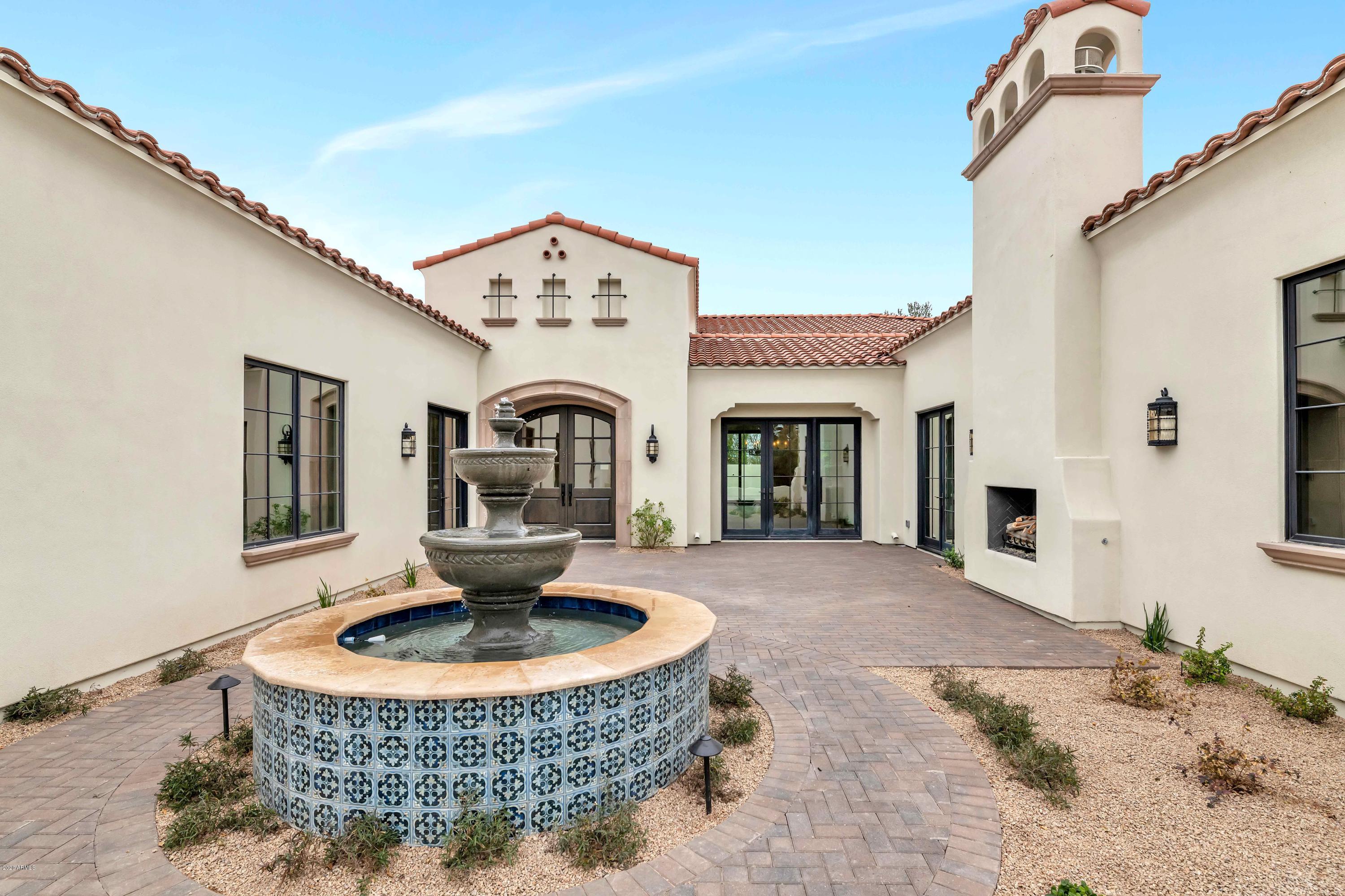 CASA BLANCA ESTATES LOT 20-37 & TR A - Residential