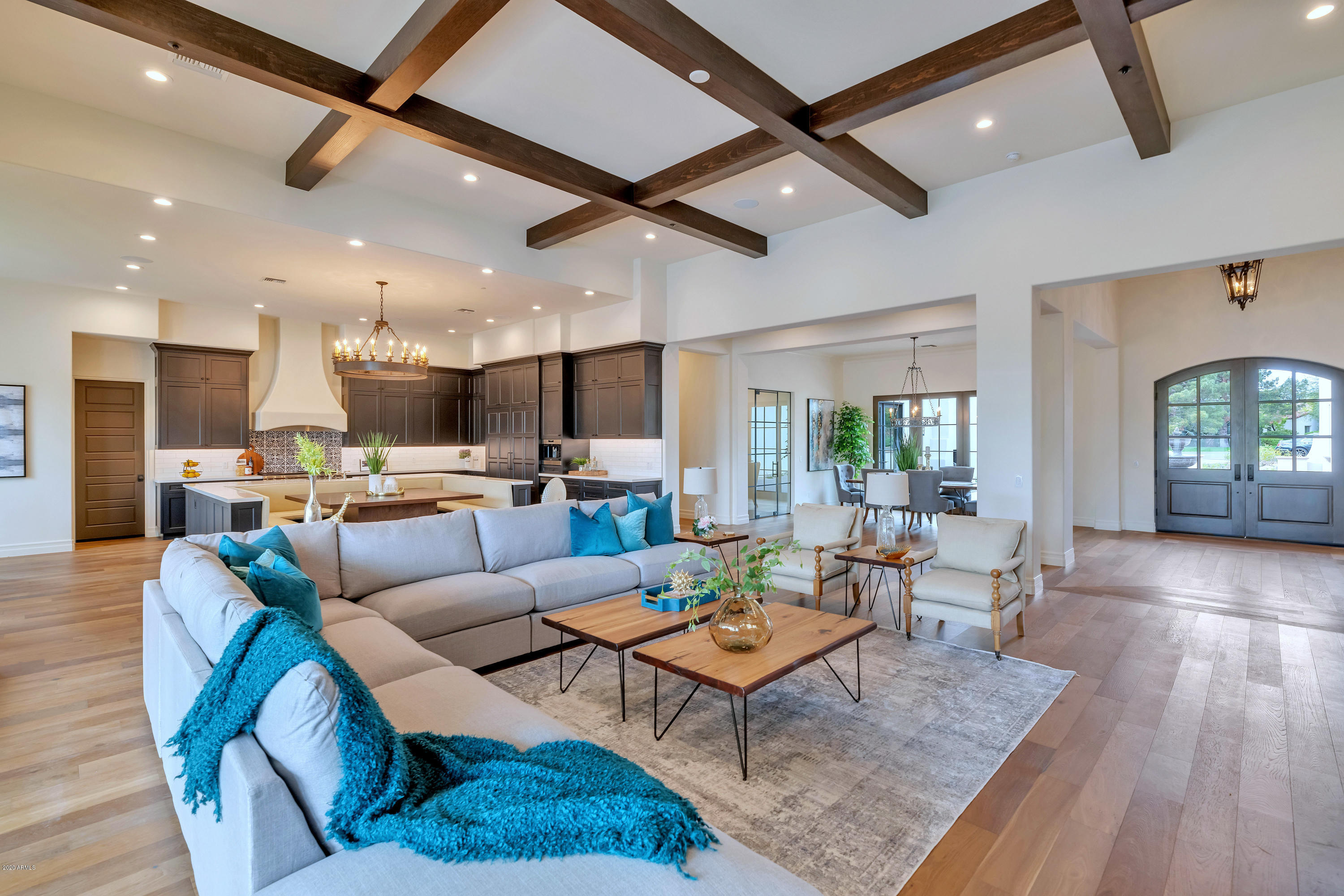 CASA BLANCA ESTATES LOT 20-37 & TR A - Residential