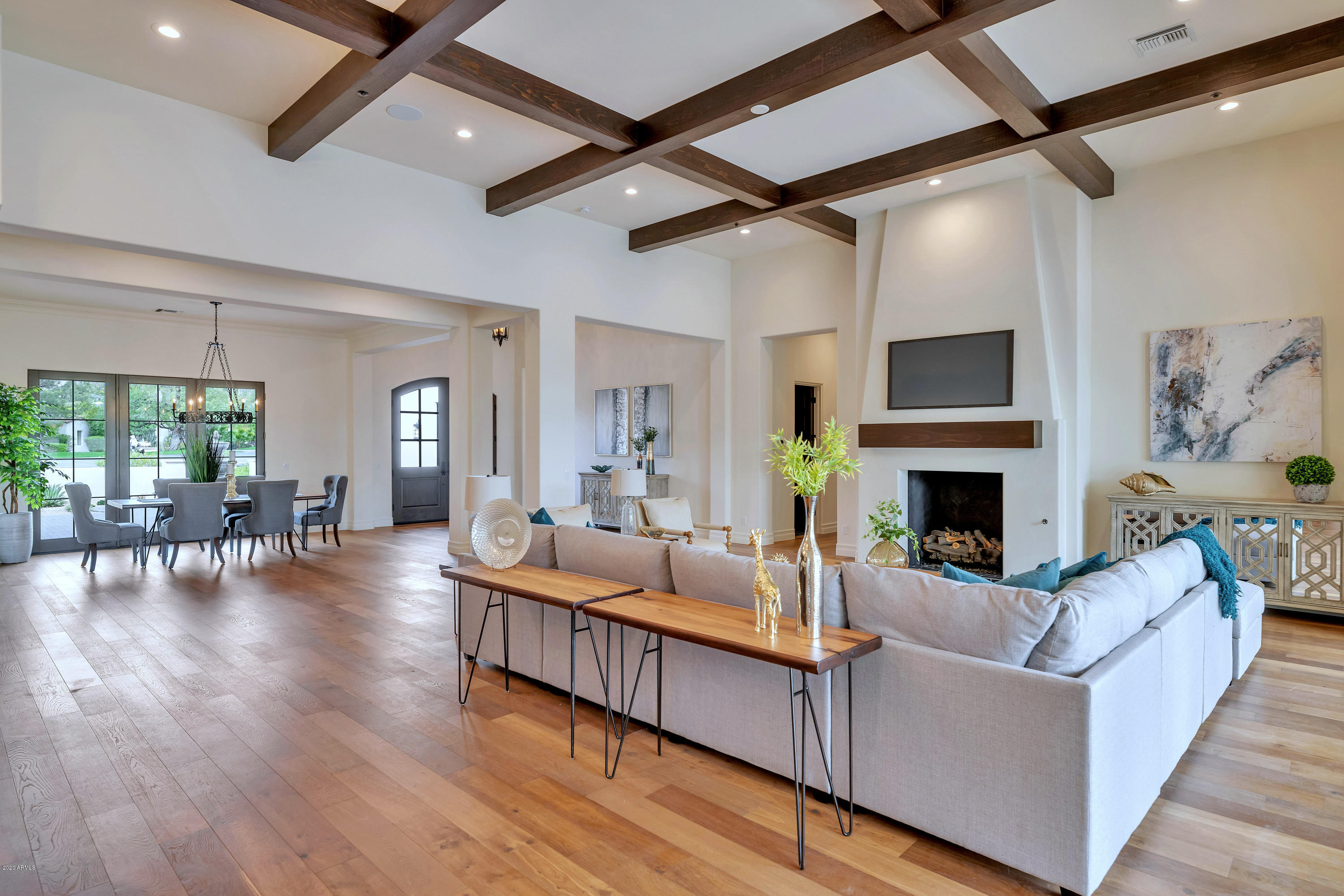 CASA BLANCA ESTATES LOT 20-37 & TR A - Residential
