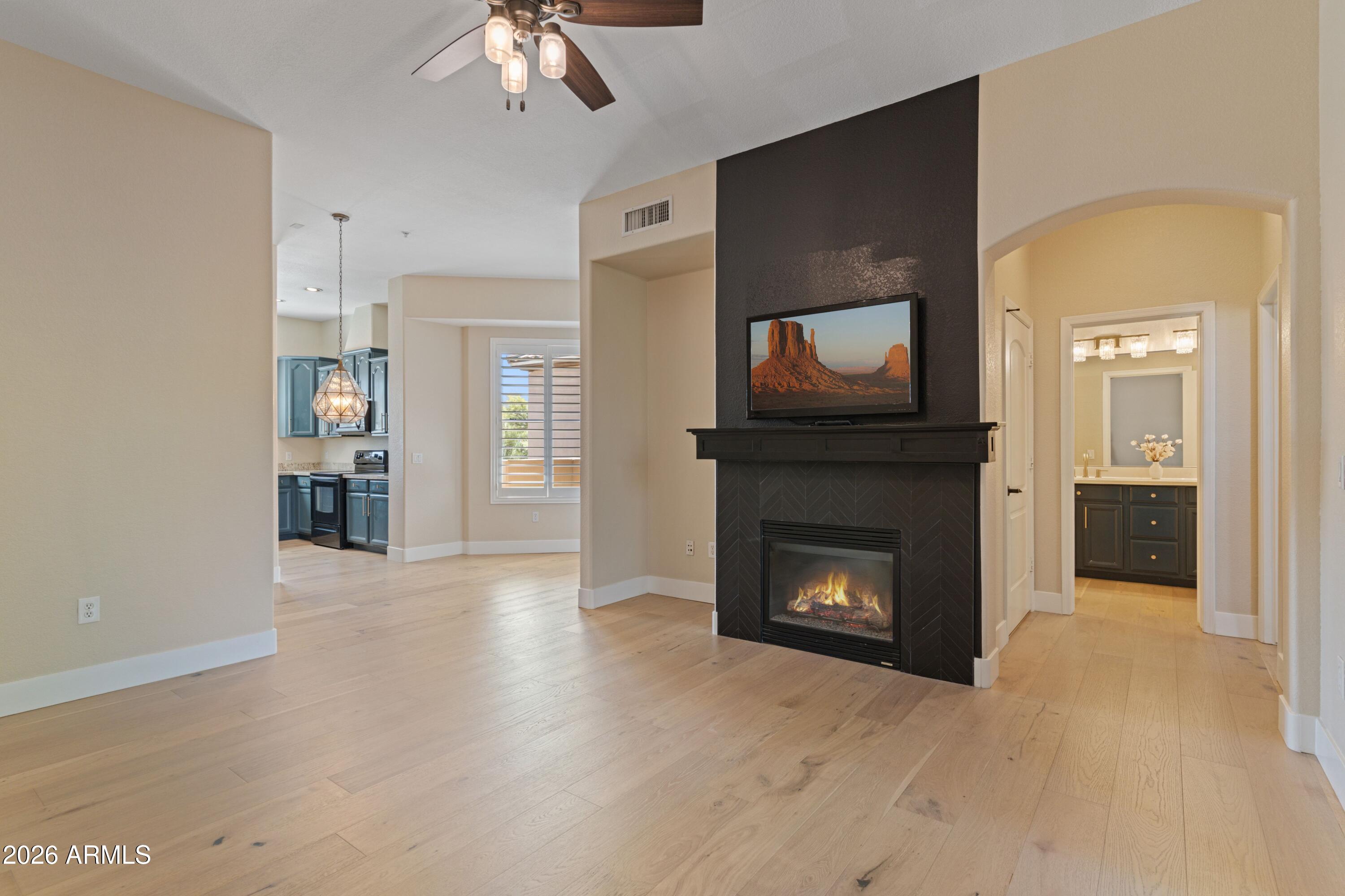 TRAVIATA CONDOMINIUMS - Residential