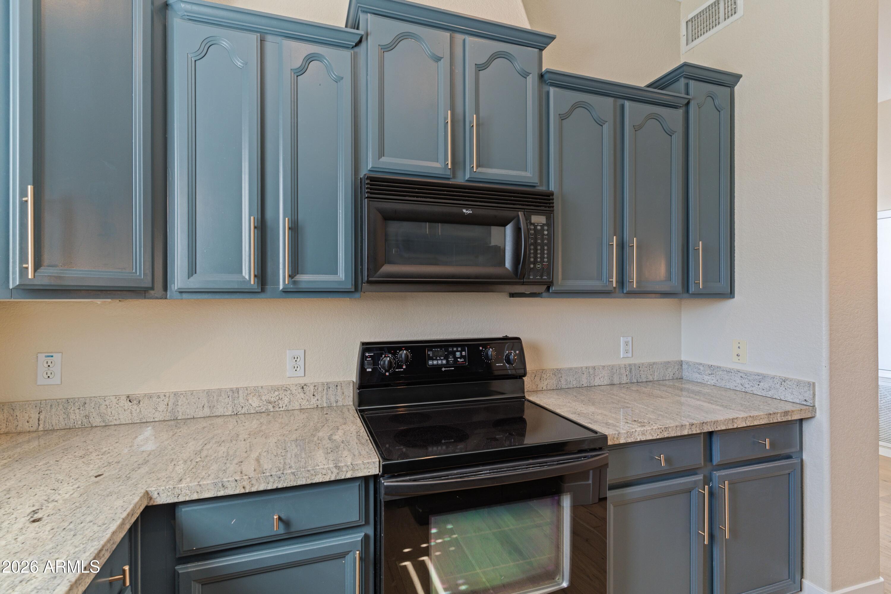 TRAVIATA CONDOMINIUMS - Residential