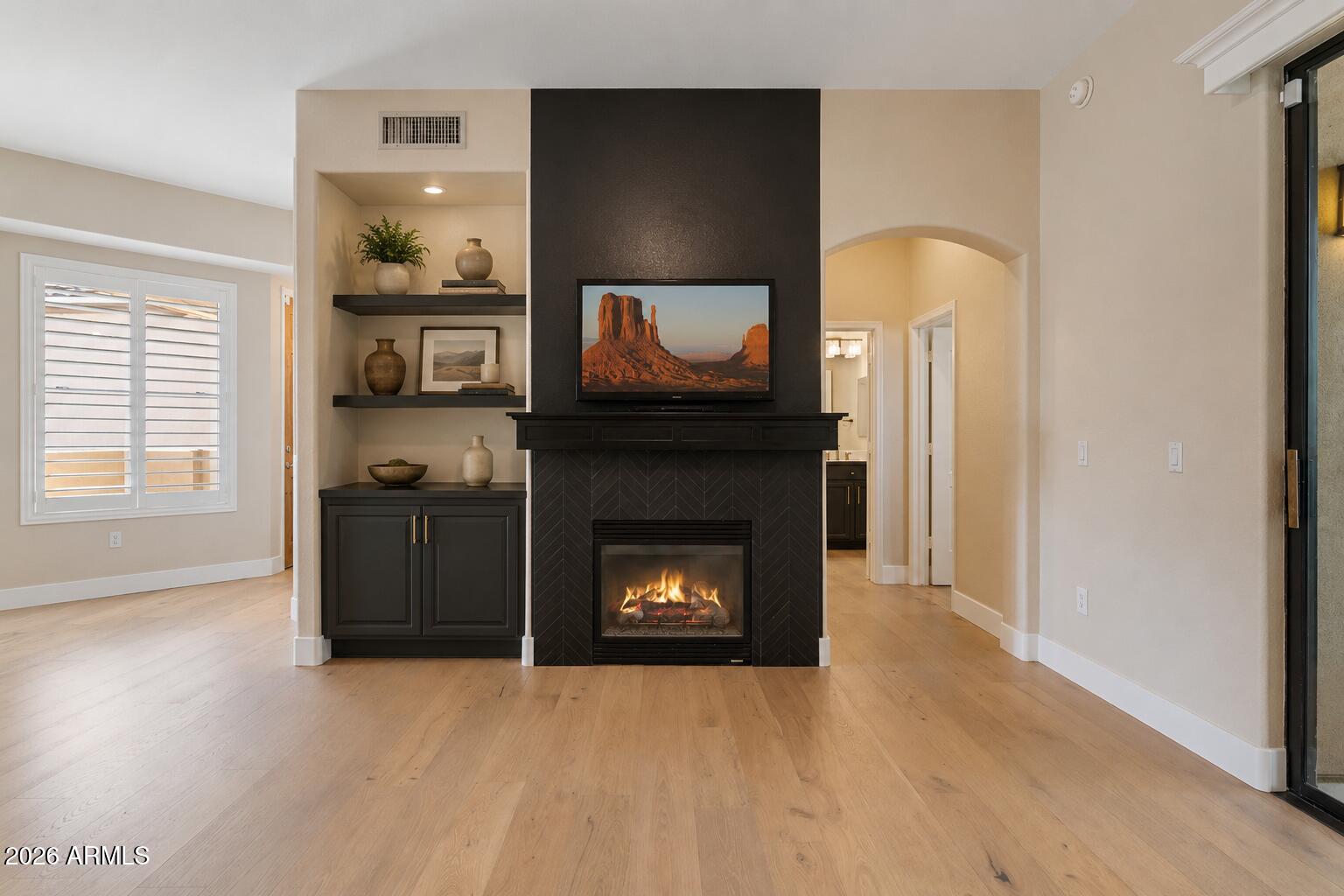 TRAVIATA CONDOMINIUMS - Residential