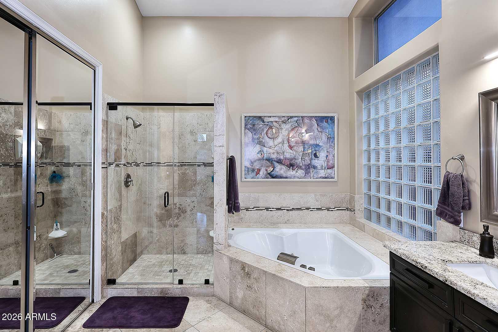 STONEGATE - Residential