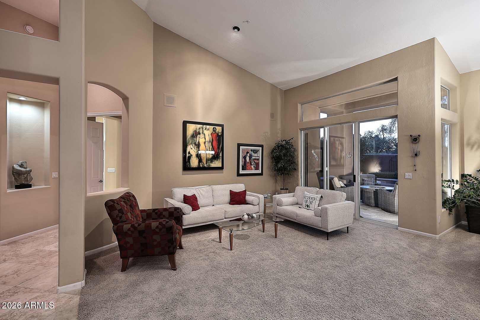 STONEGATE - Residential