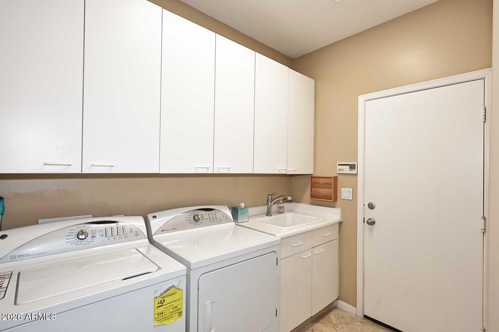 STONEGATE - Residential