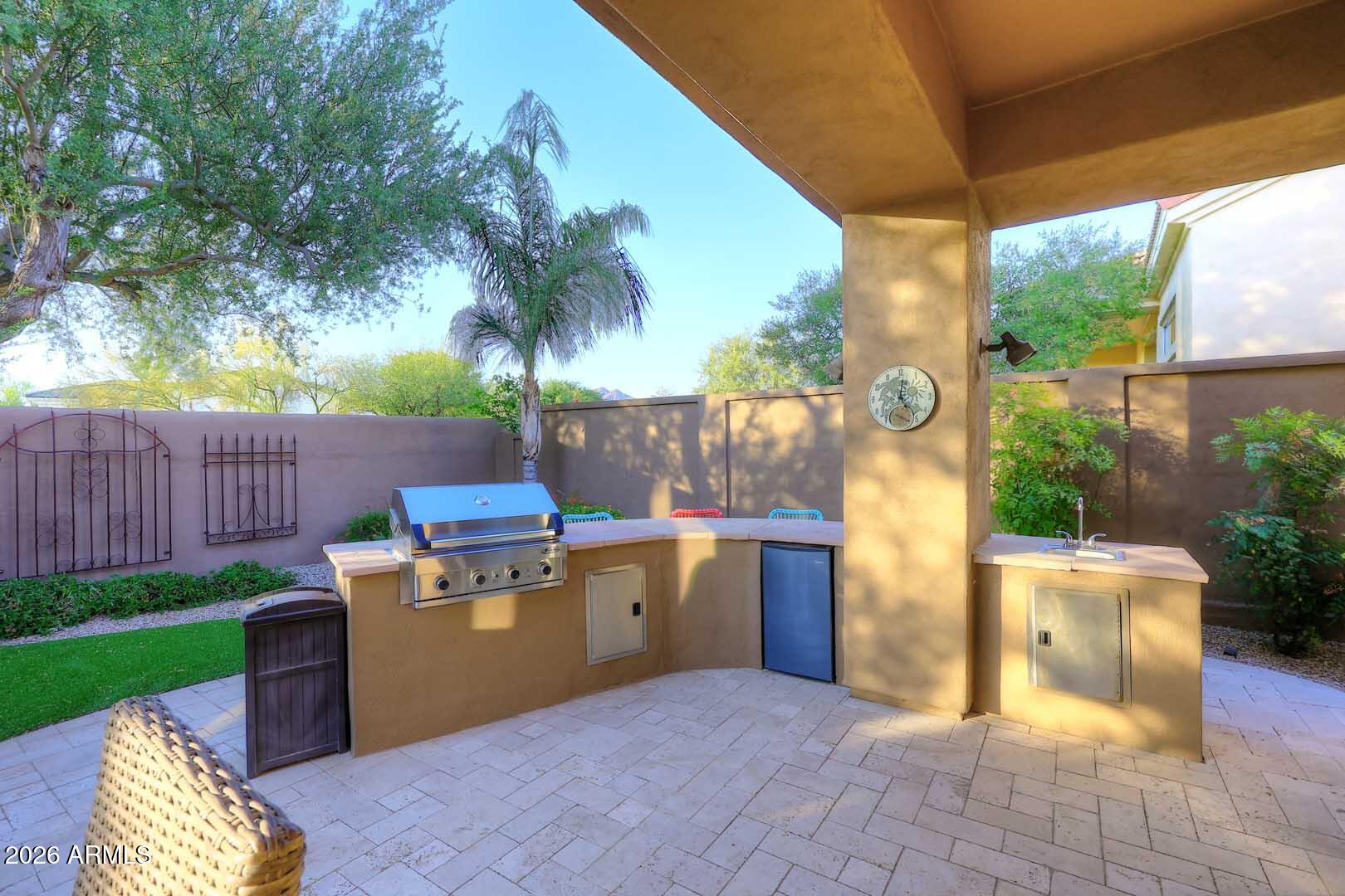 STONEGATE - Residential
