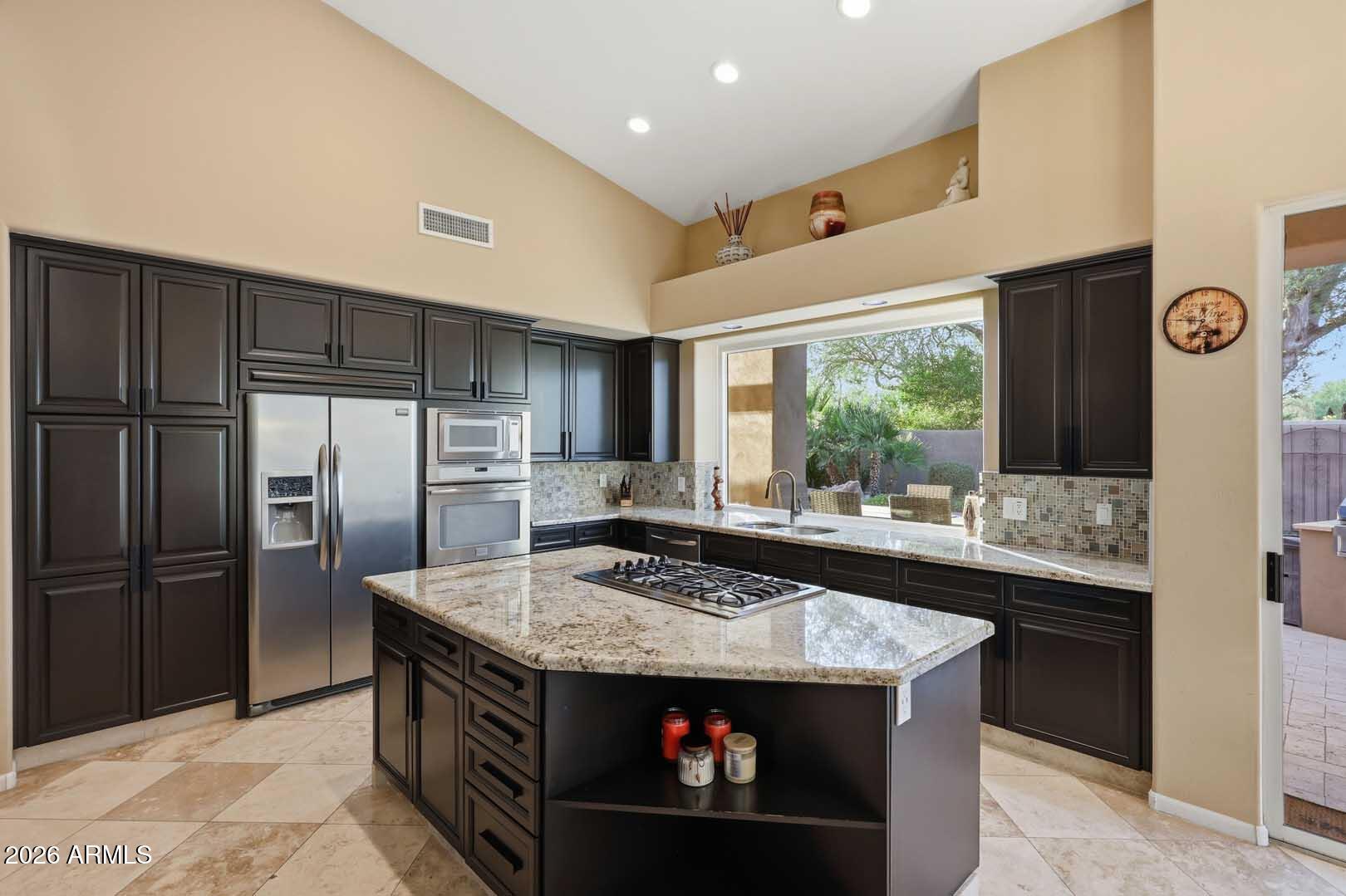 STONEGATE - Residential