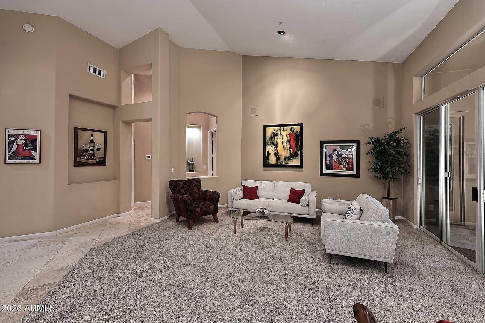 STONEGATE - Residential