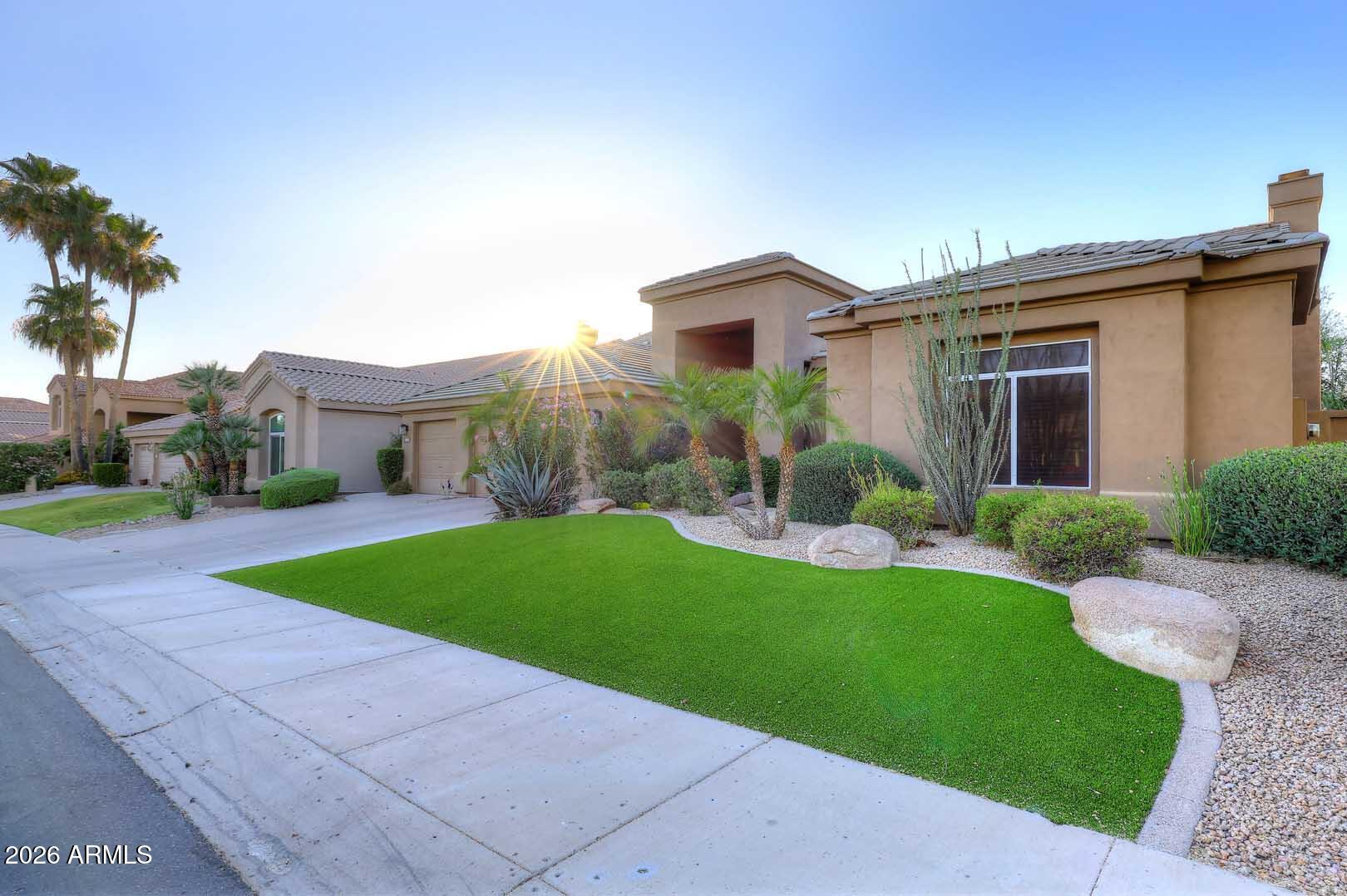 STONEGATE - Residential
