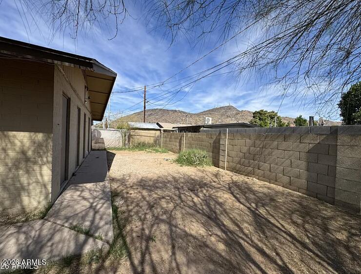 DESERT COVE EXTENSION LOTS 5-12 21 24-28 - Residential Lease