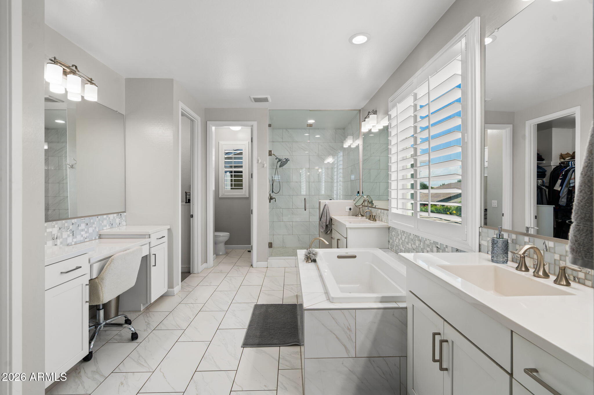 WARNER GROVES AT MORRISON RANCH - Residential