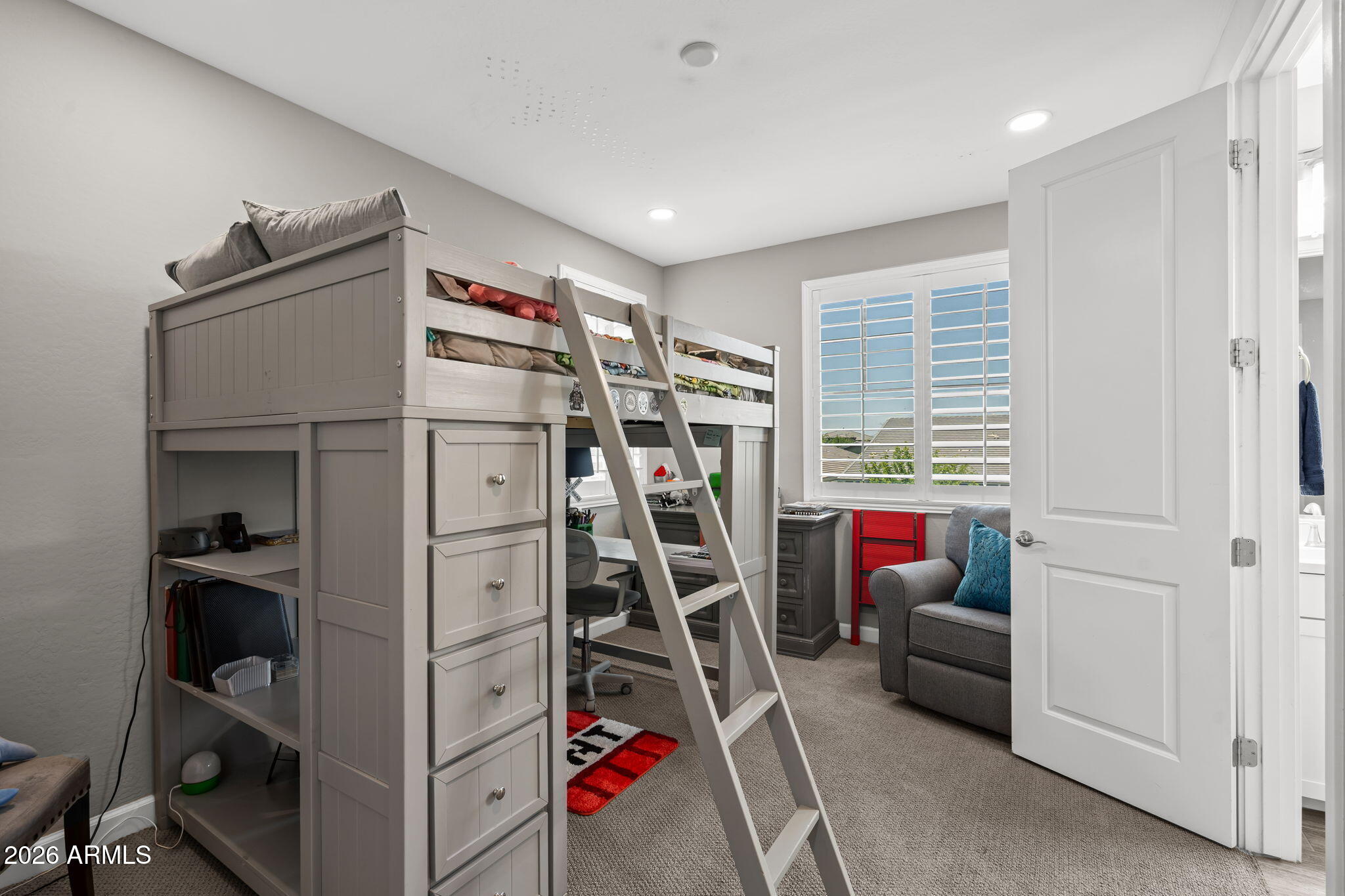 WARNER GROVES AT MORRISON RANCH - Residential