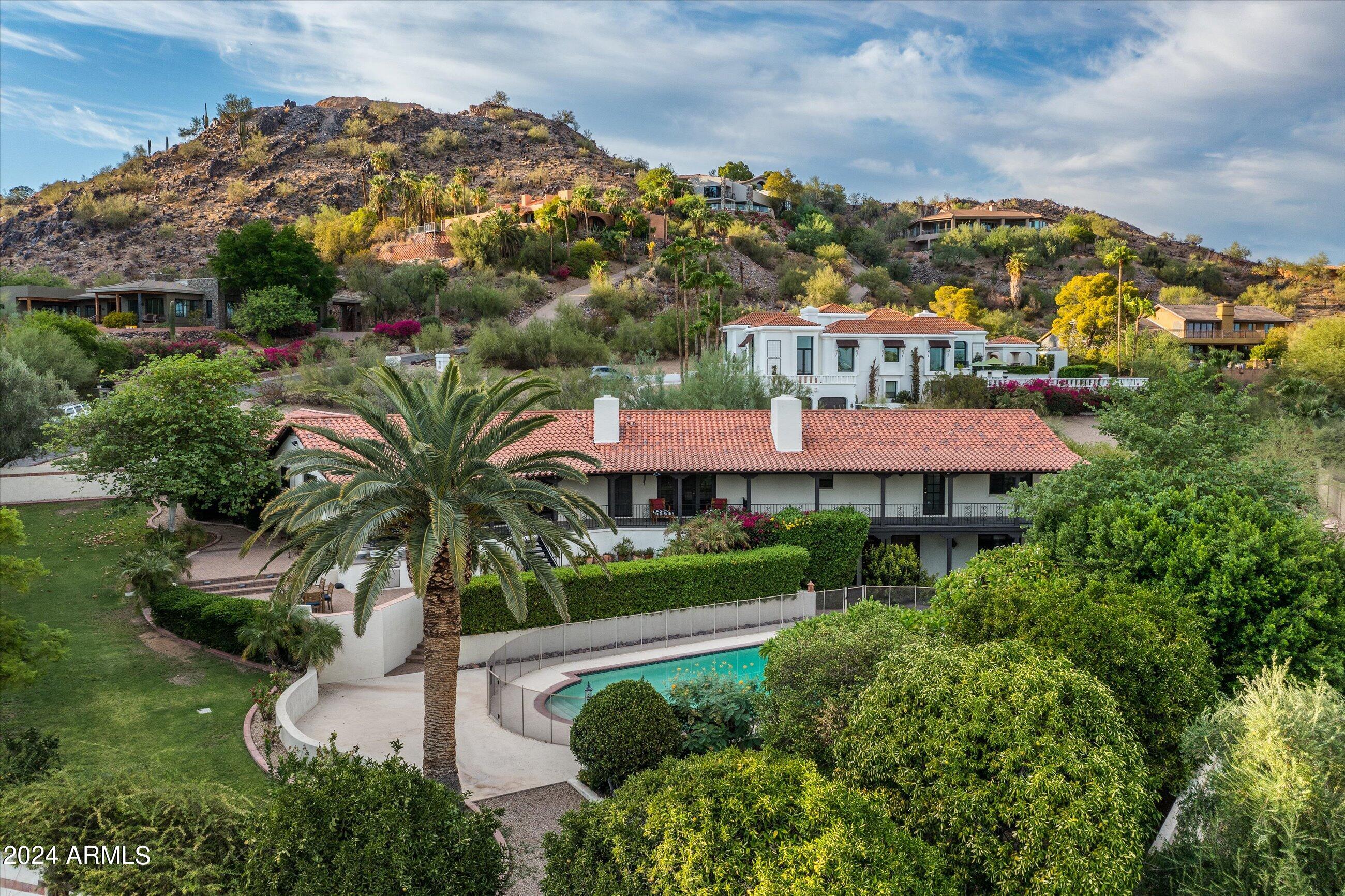 PARADISE HILLS ESTATES - Residential