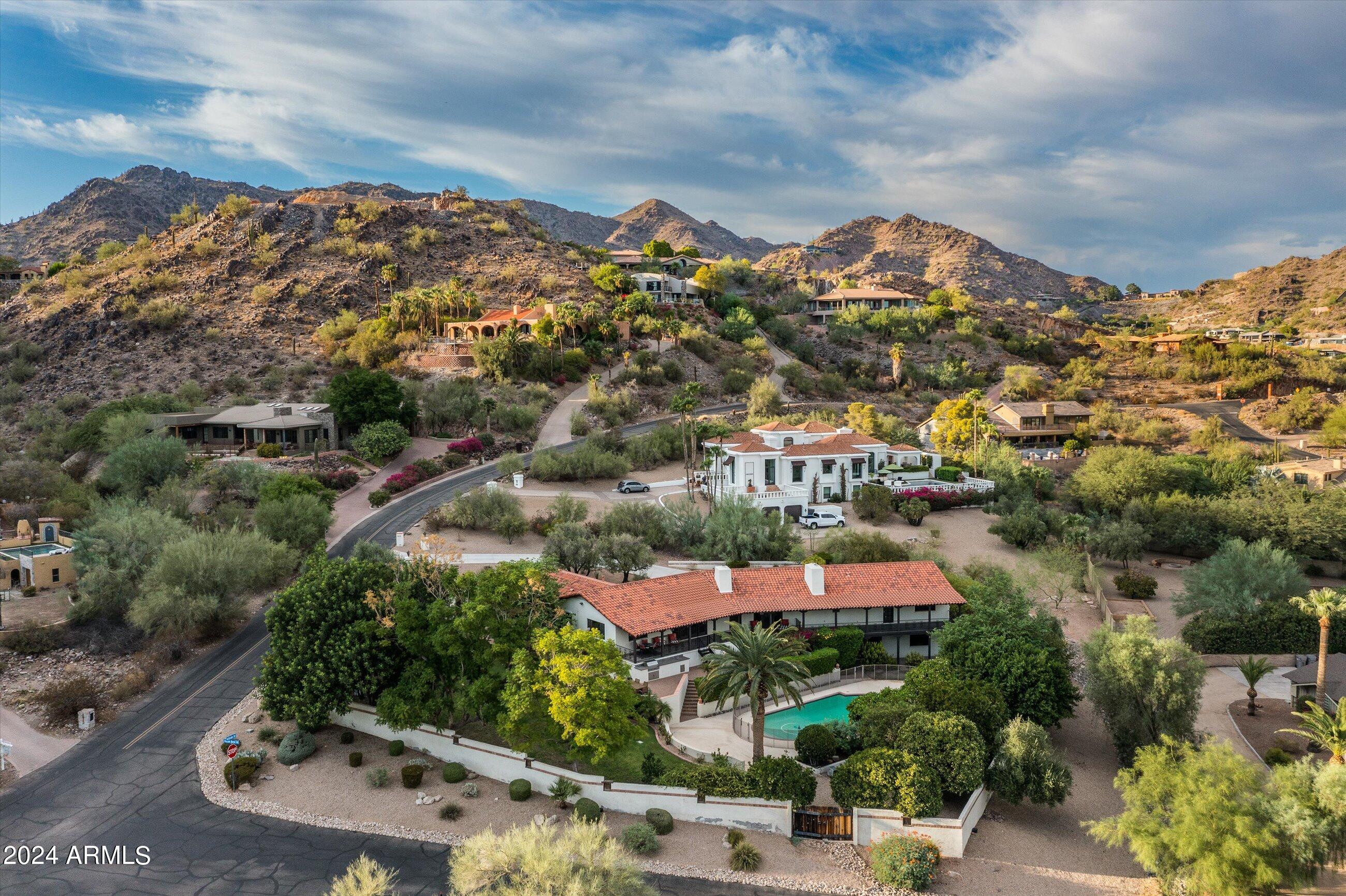 PARADISE HILLS ESTATES - Residential
