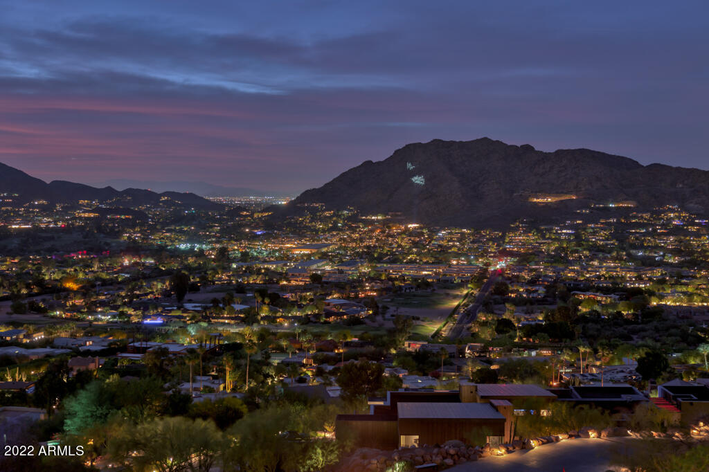 TENNIS RANCH ON CAMELBACK - Residential