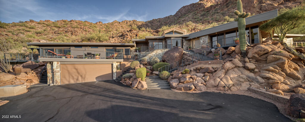 TENNIS RANCH ON CAMELBACK - Residential