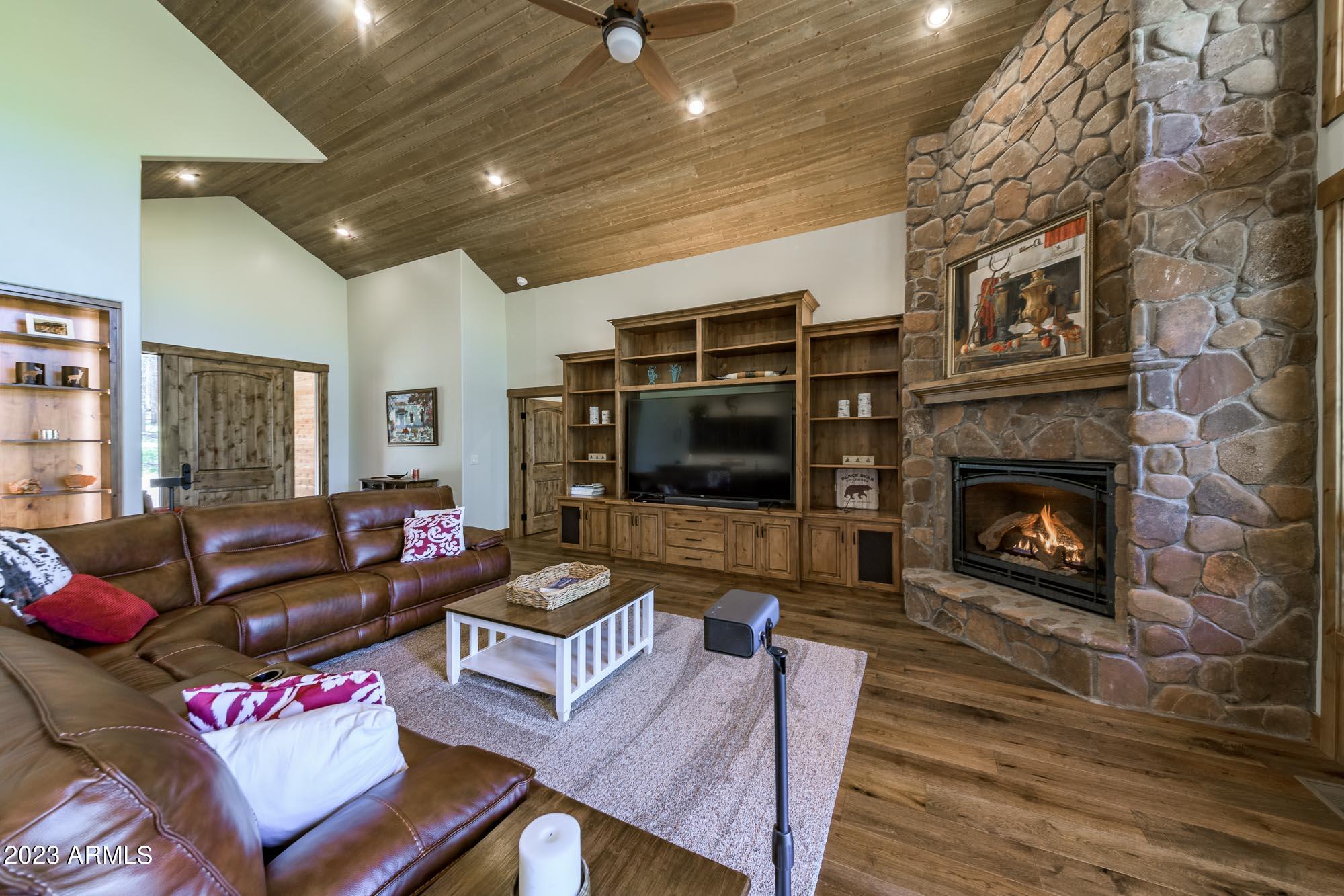 Foxboro Ranch Estates- Munds Park, AZ - Residential