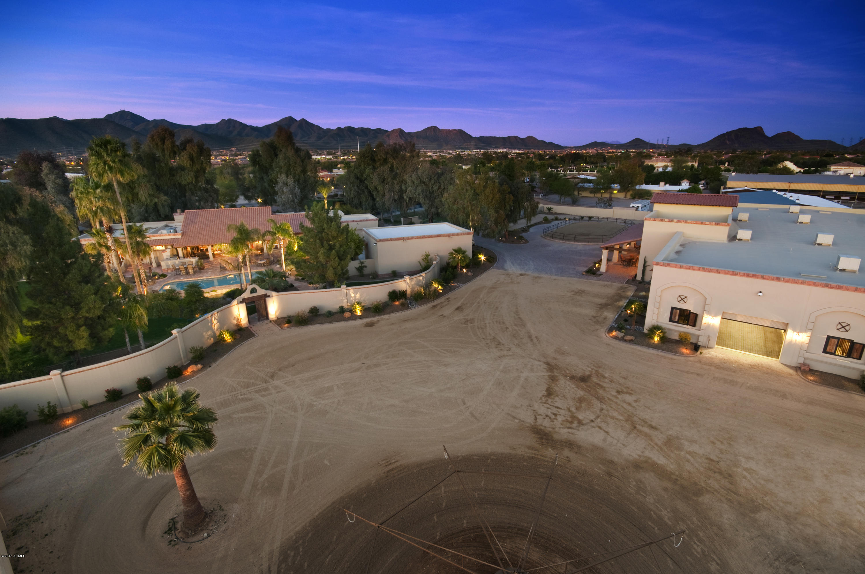 Private Horse Property - Residential
