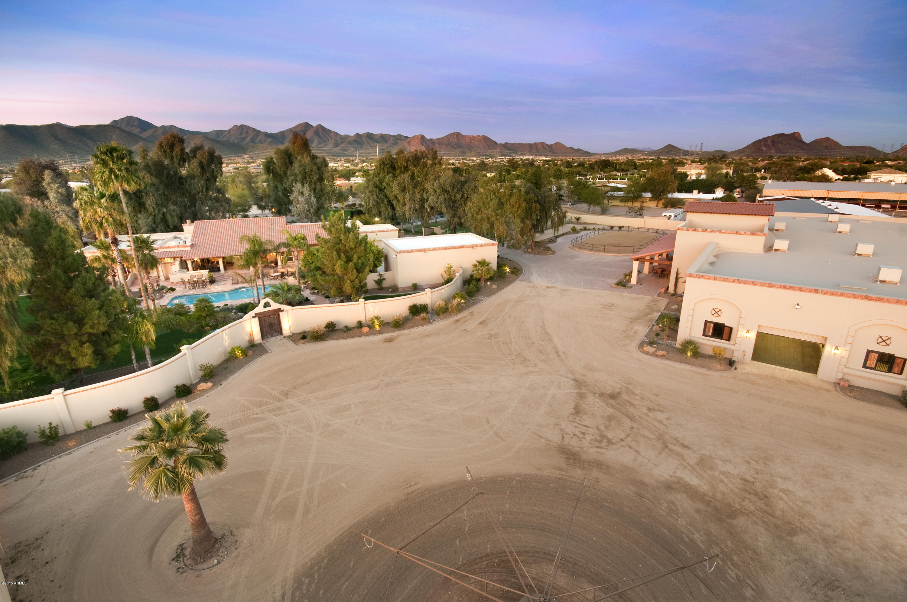 Private Horse Property - Residential
