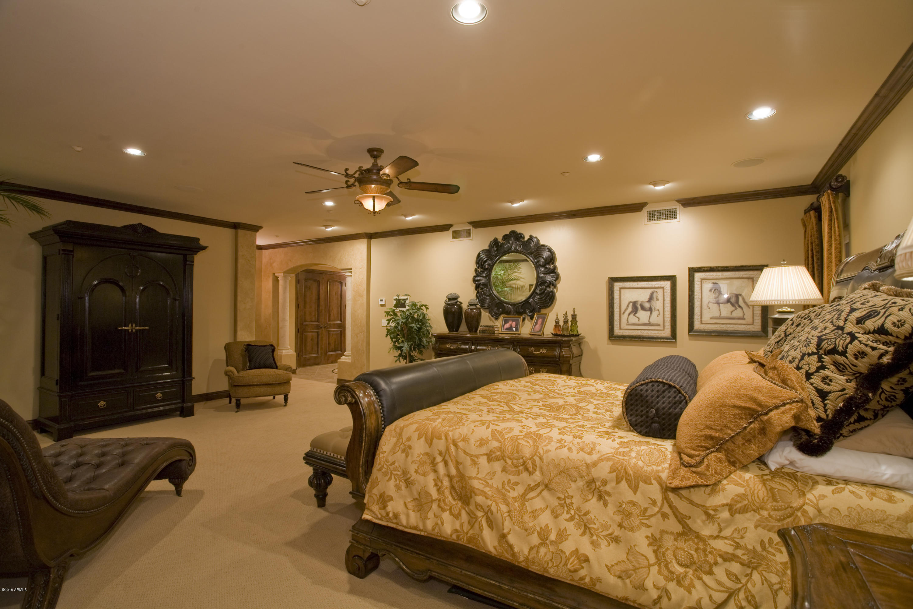Private Horse Property - Residential