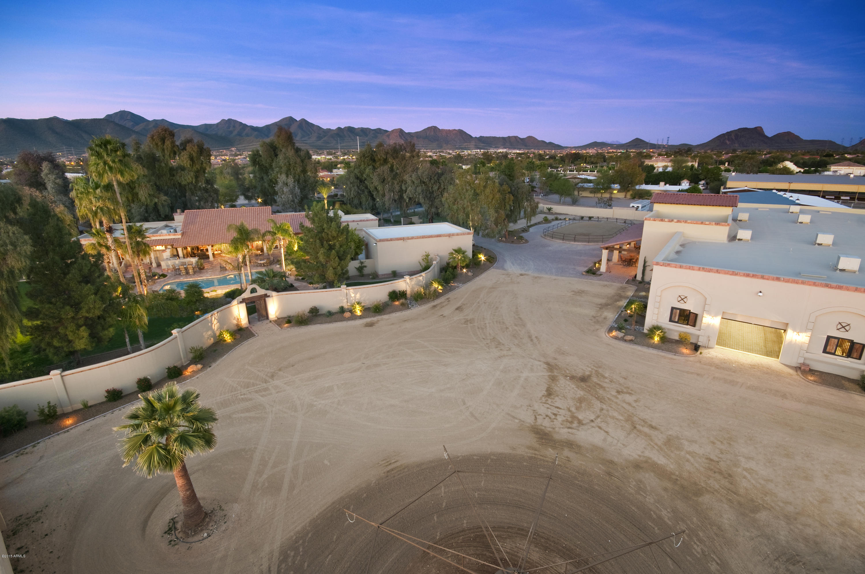 Private Horse Property - Residential