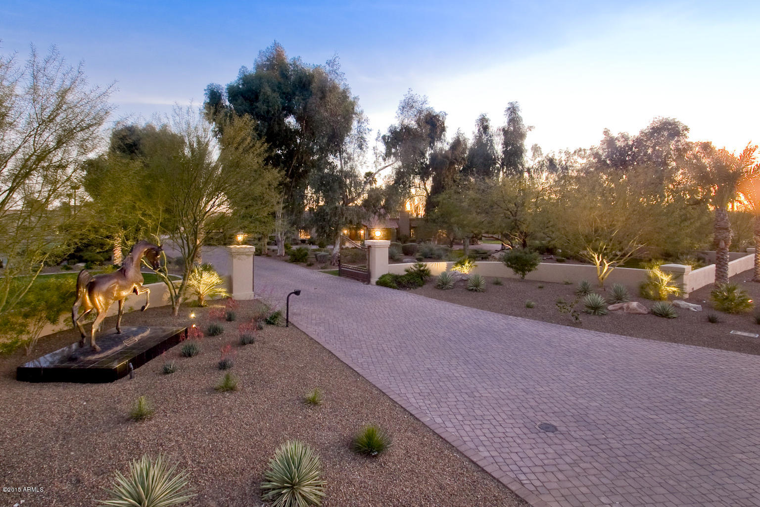Private Horse Property - Residential