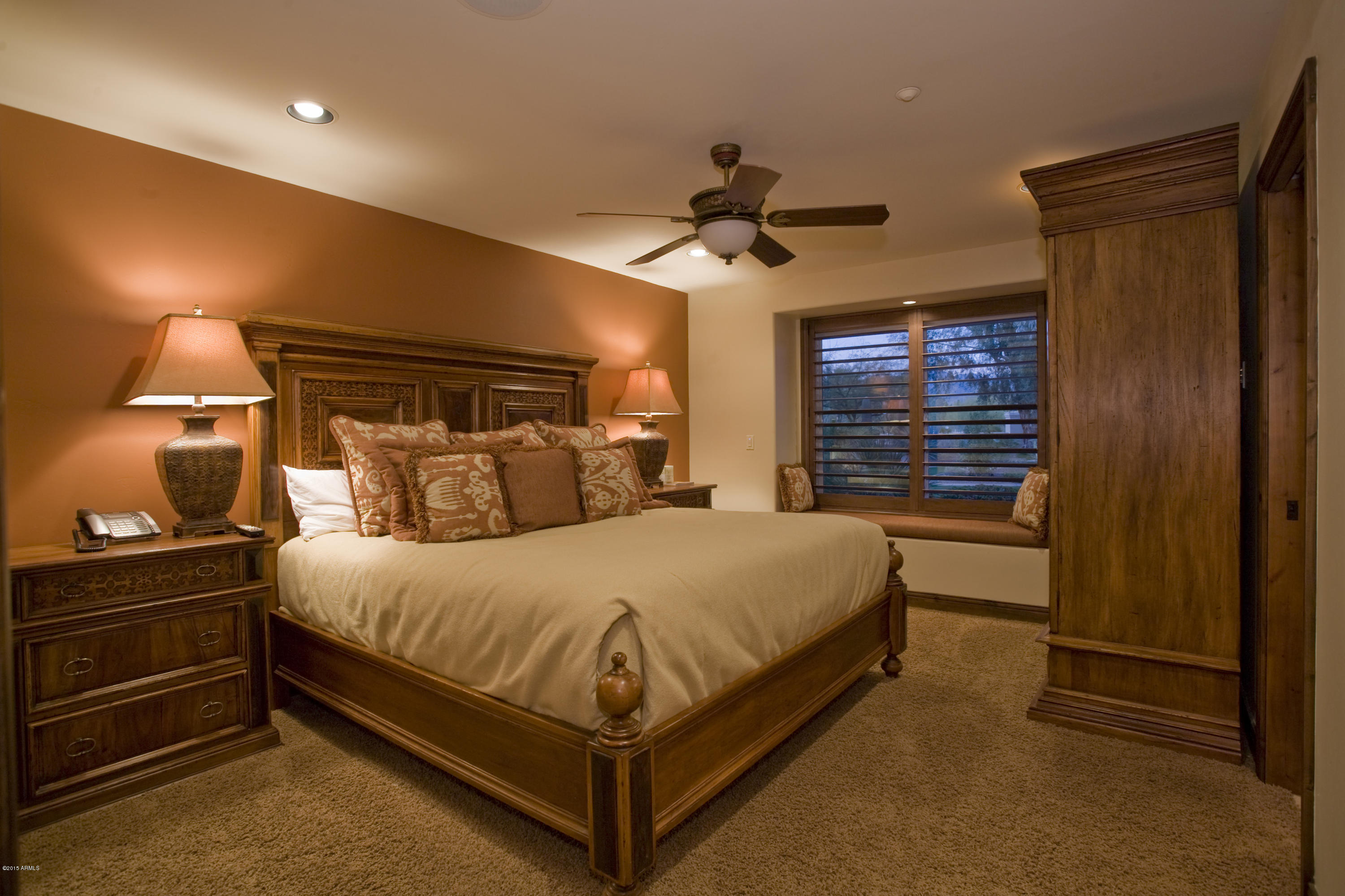 Private Horse Property - Residential