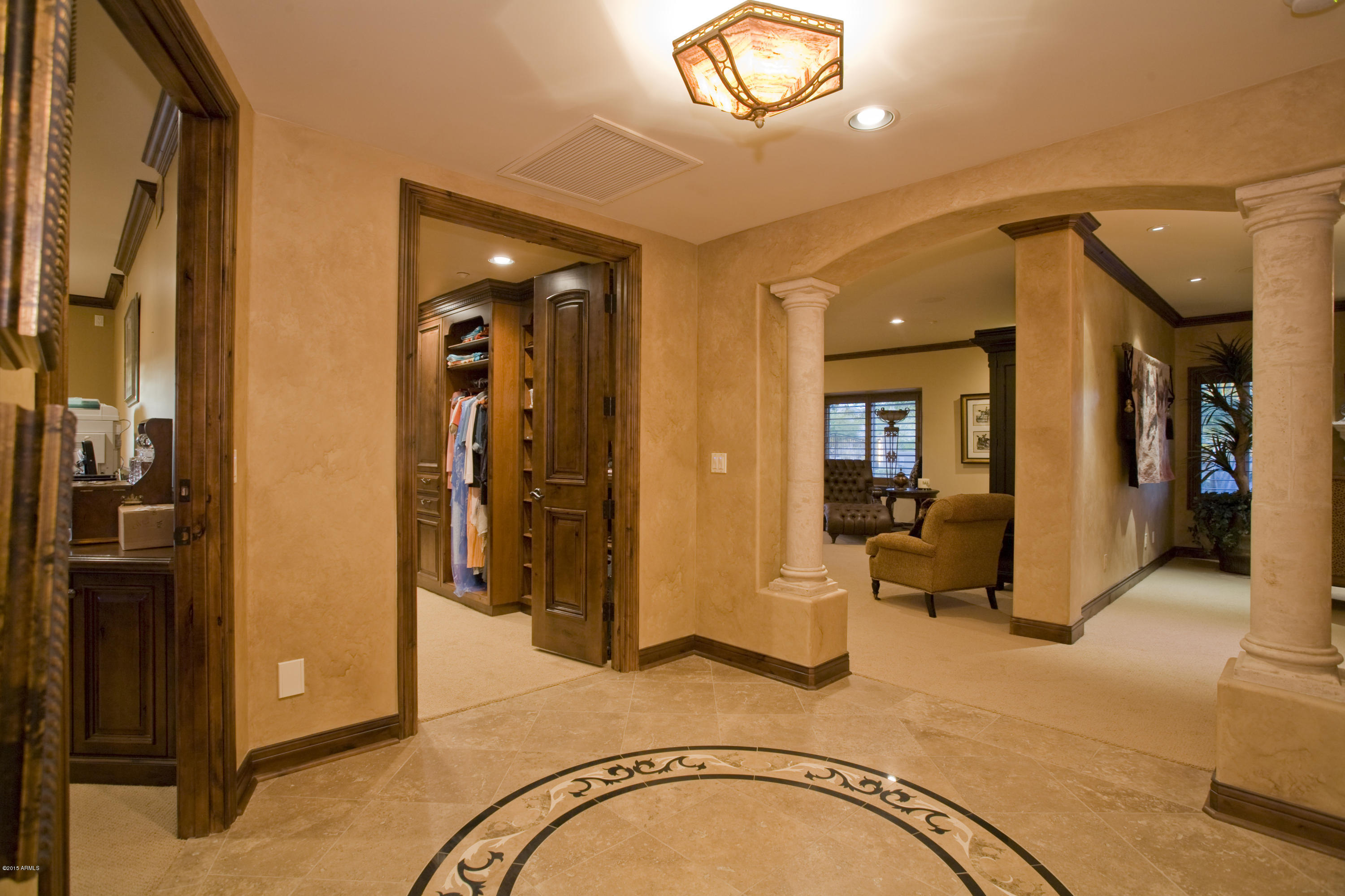 Private Horse Property - Residential