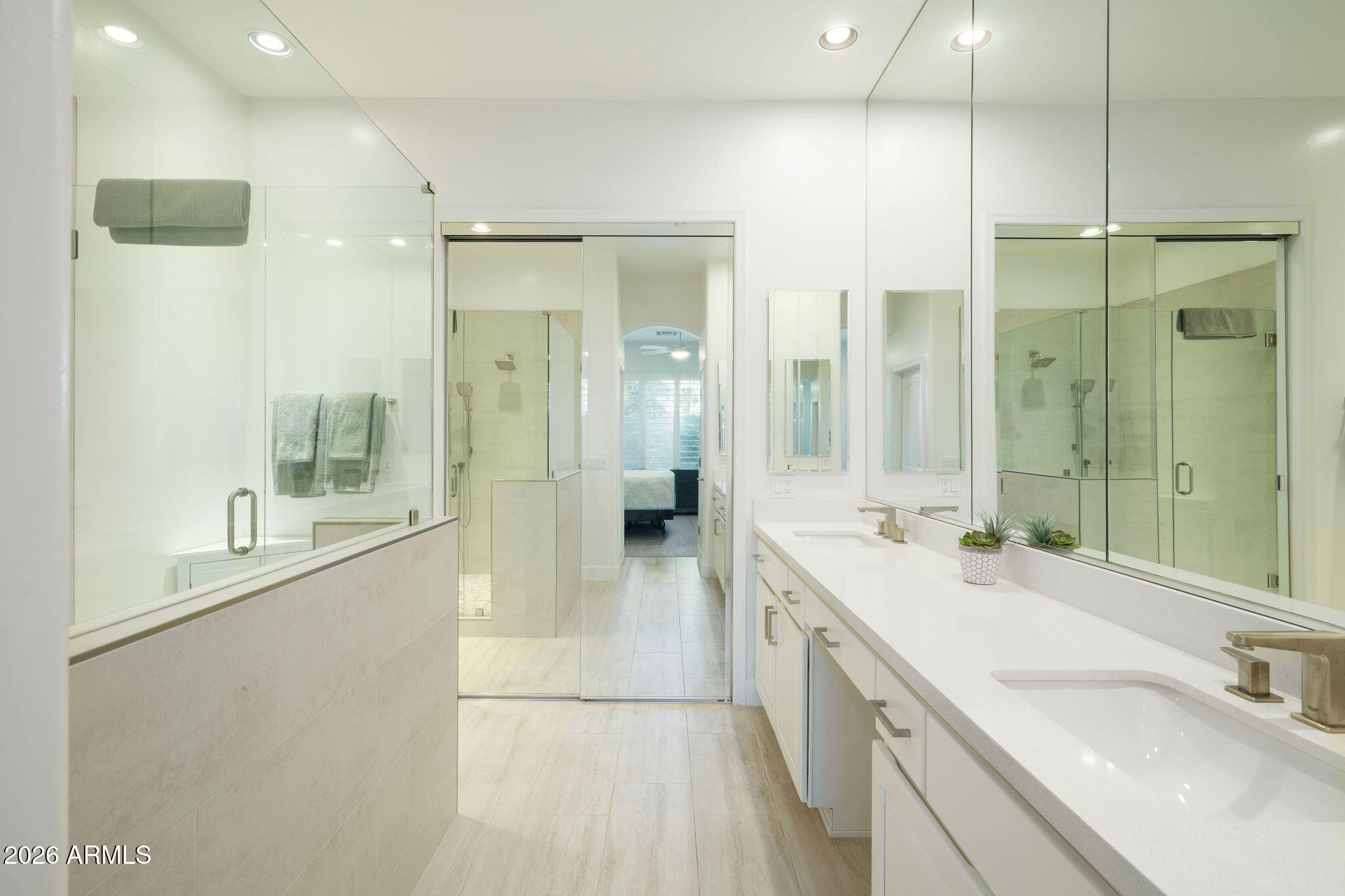 GAINEY VILLAGE CASITAS - Residential